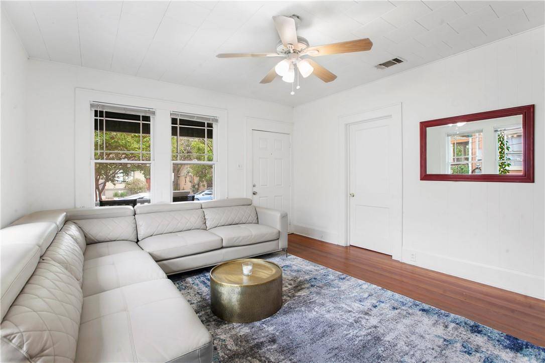 Austin, TX 78705,2832 Pearl ST