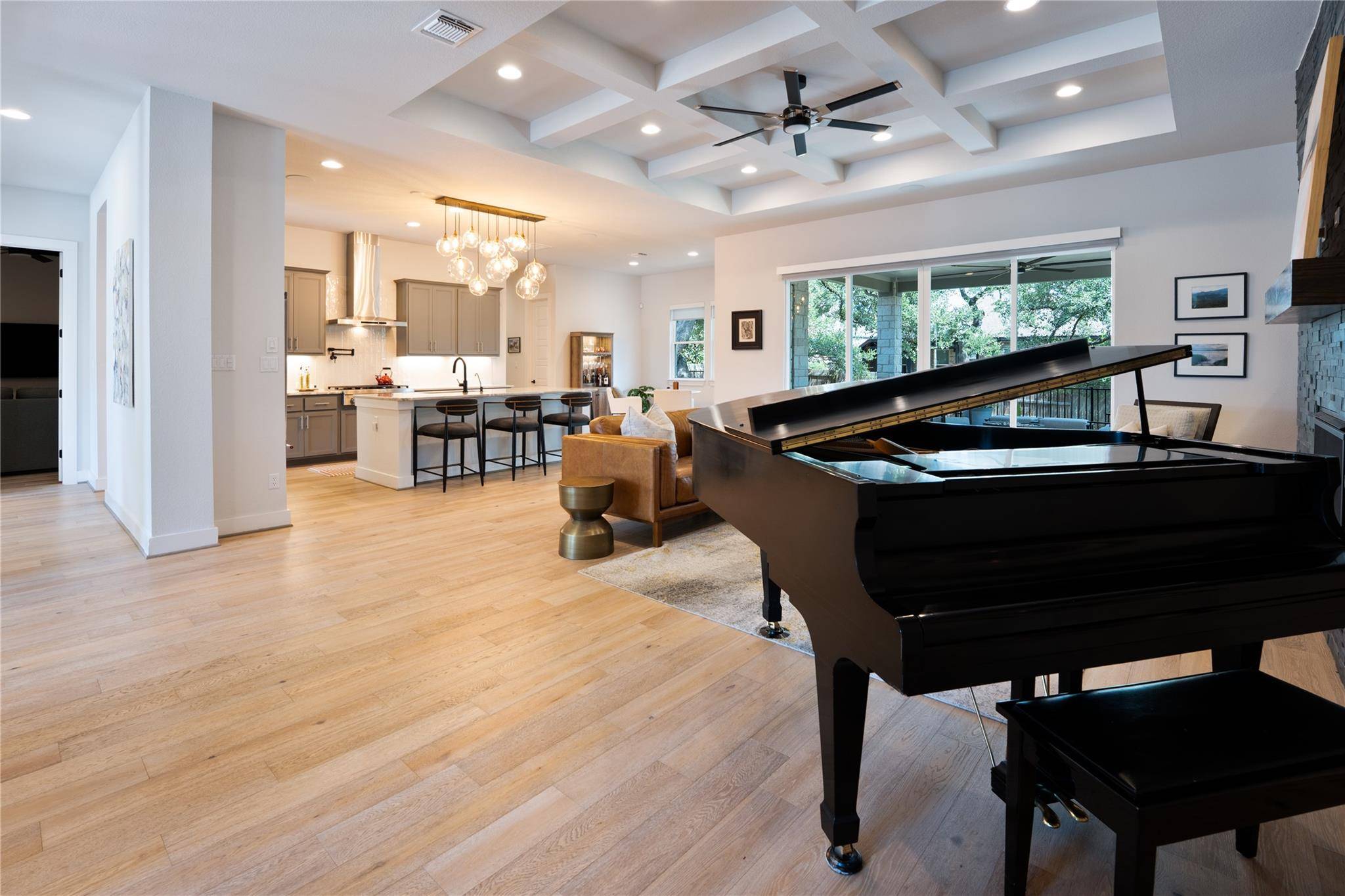 Dripping Springs, TX 78620,360 Premier Park LOOP