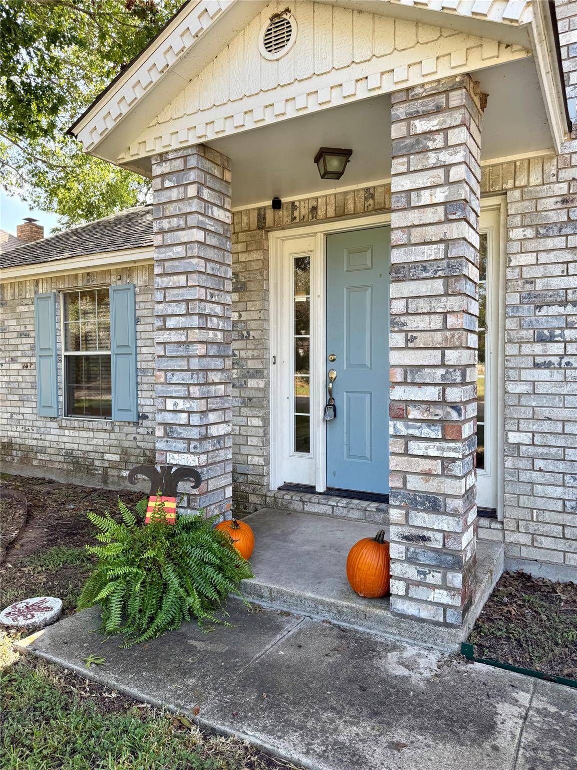 Cameron, TX 76520,1201 Burkett CIR