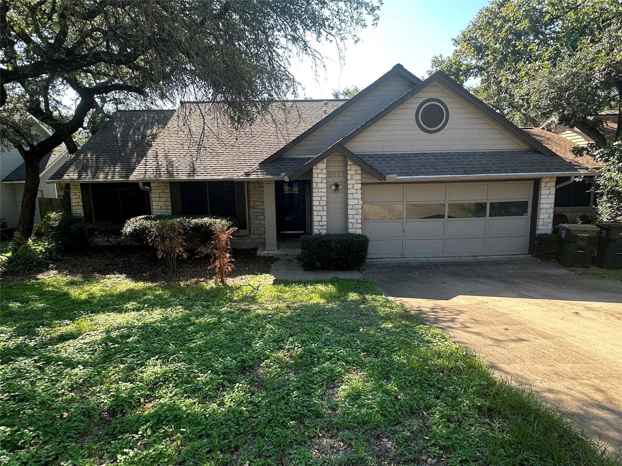 Austin, TX 78729,6811 Luckenbach LN