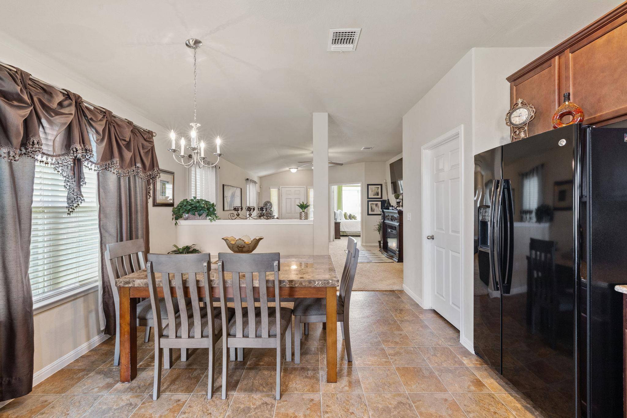 Hutto, TX 78634,132 Sabine River DR