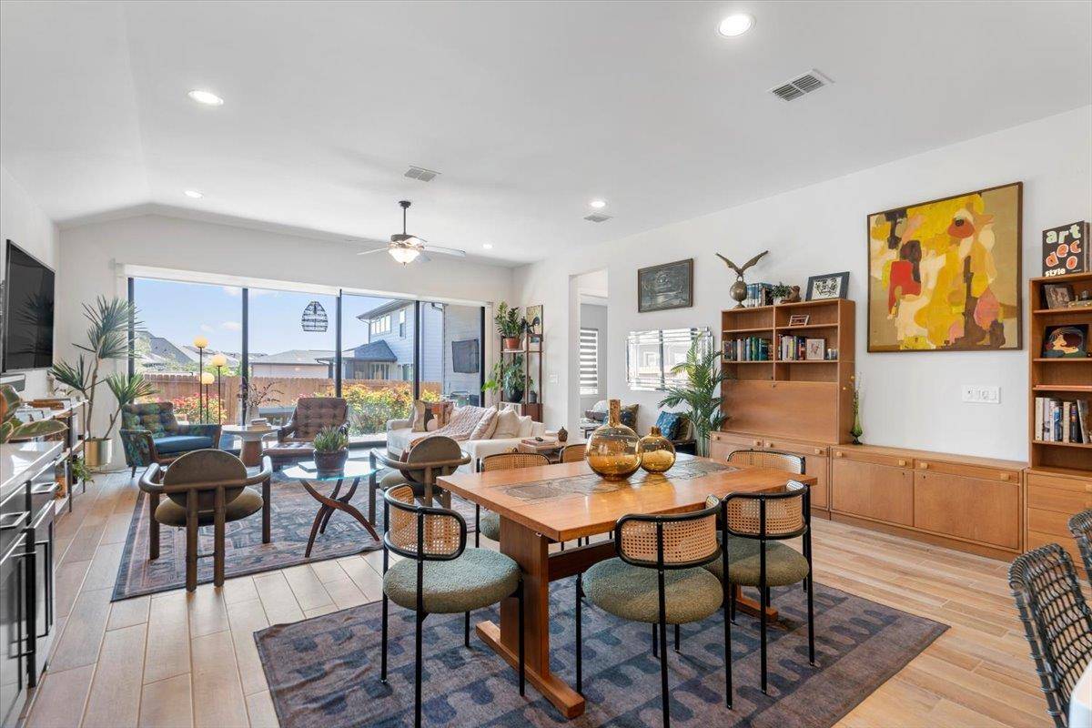 Austin, TX 78744,7905 Catbird LN