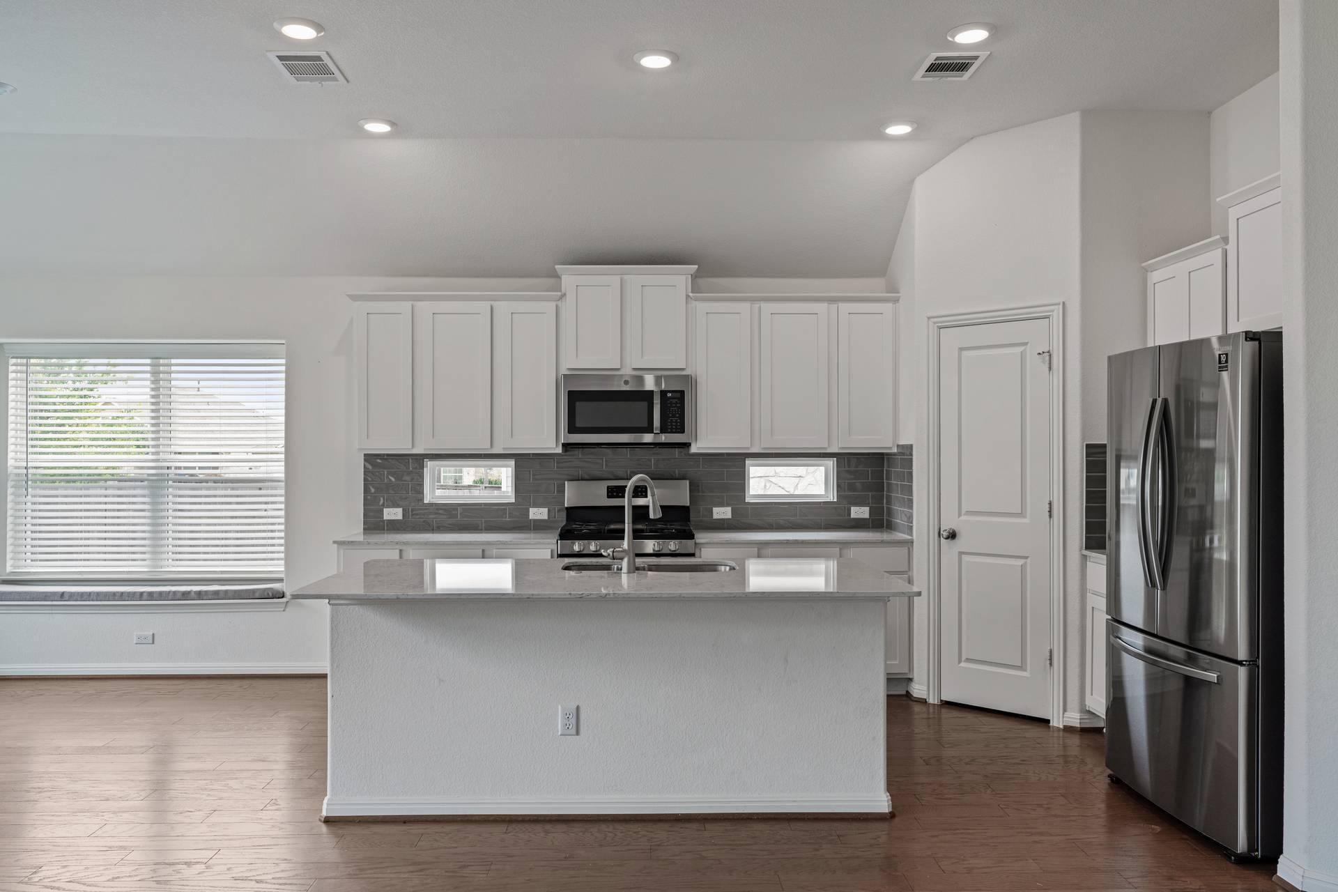 Georgetown, TX 78628,231 Prato PL