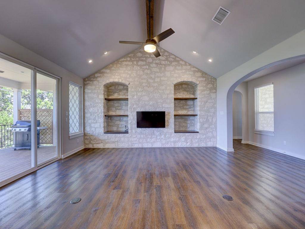 Lago Vista, TX 78645,5100 Thunderbird ST