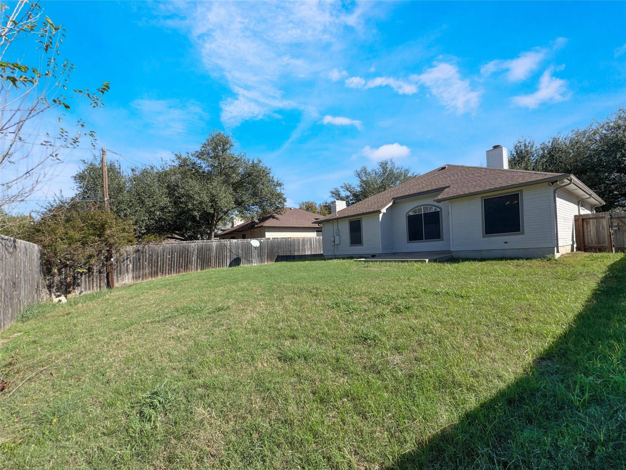 Taylor, TX 76574,1901 Holly Springs DR