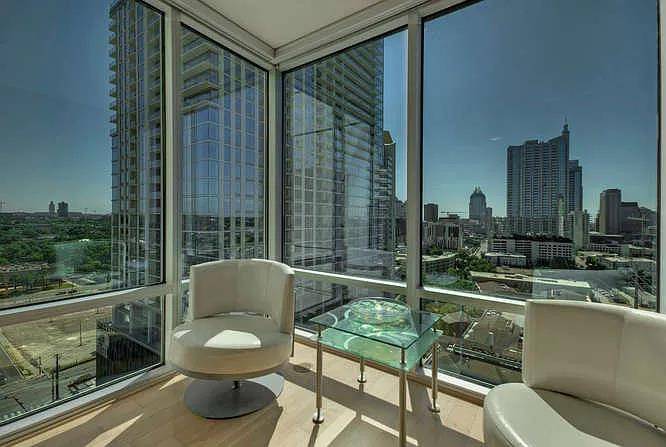 Austin, TX 78703,300 Bowie ST #0