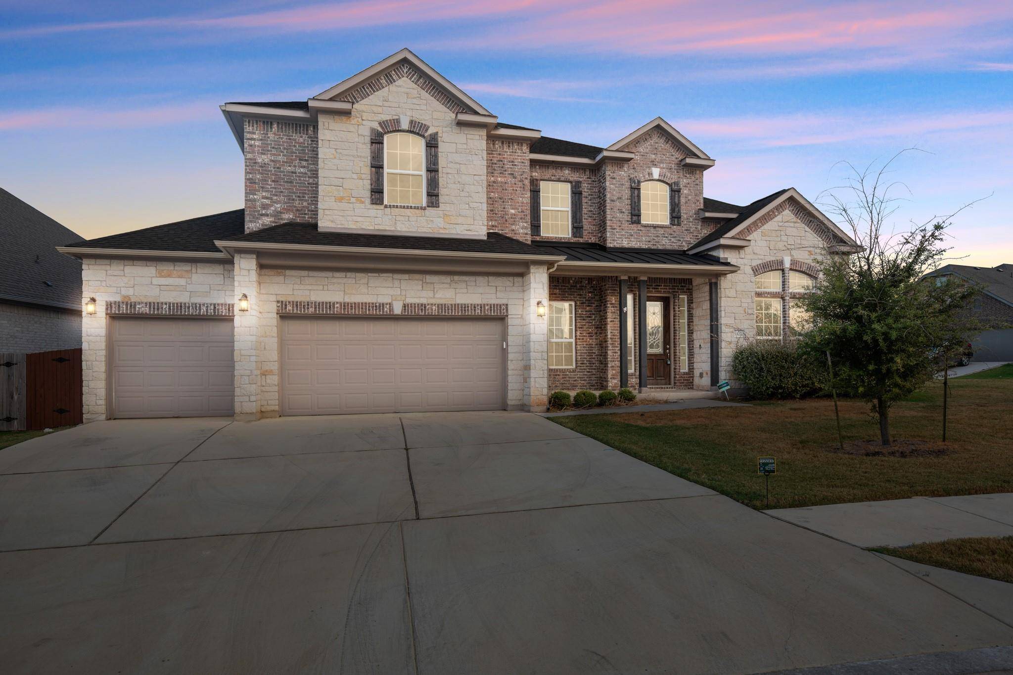 Buda, TX 78610,327 Baretta LOOP
