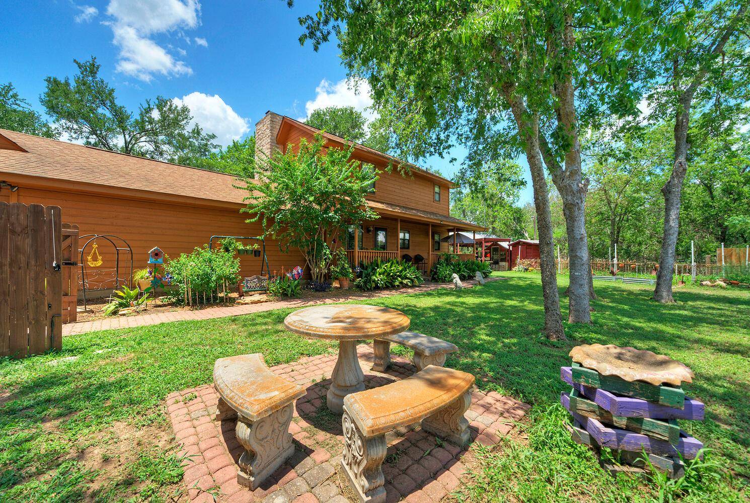Webberville, TX 78653,828 Water ST