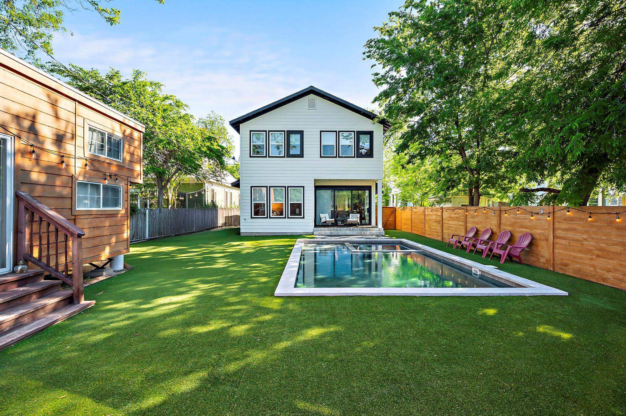 Austin, TX 78702,1008 Willow ST