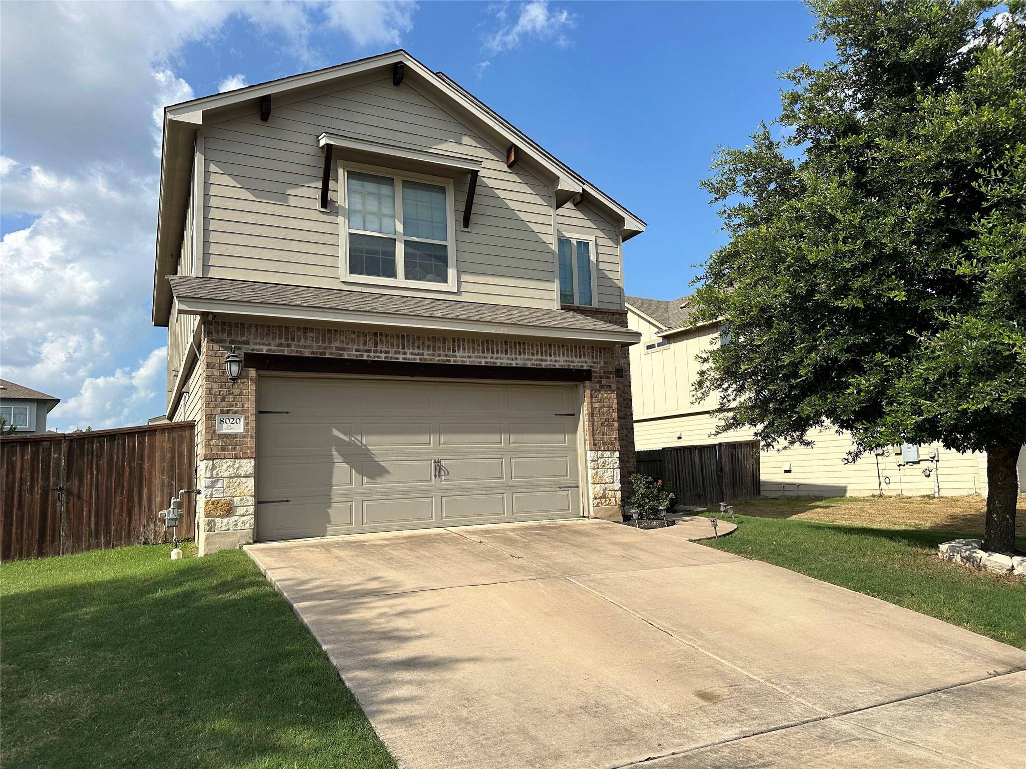 Austin, TX 78744,8020 Annalise DR
