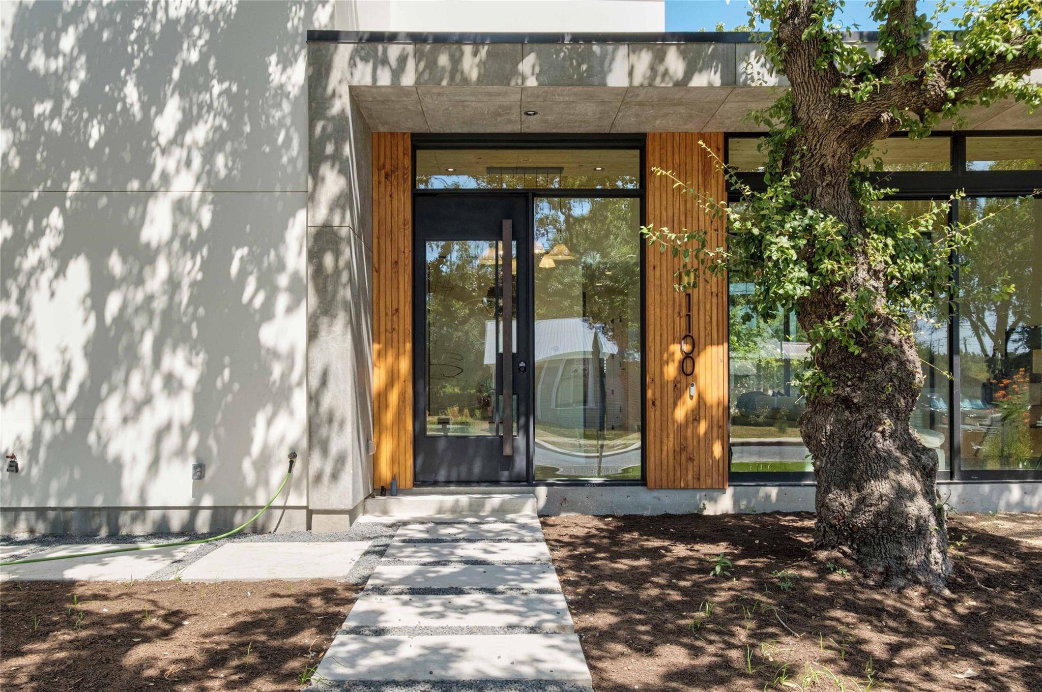 Austin, TX 78704,1100 W Mary ST