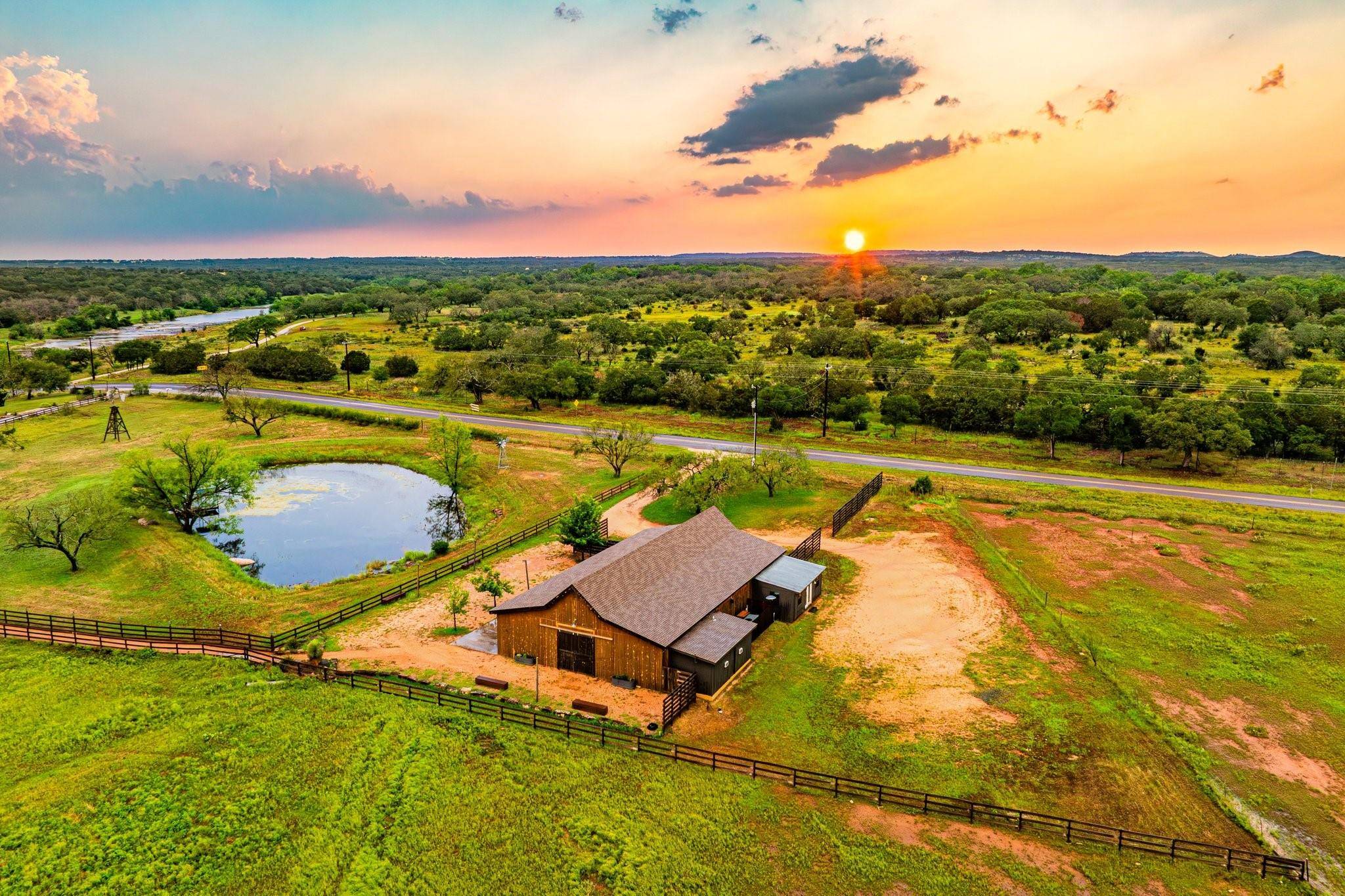 Johnson City, TX 78636,2054 Ranch Road 1320