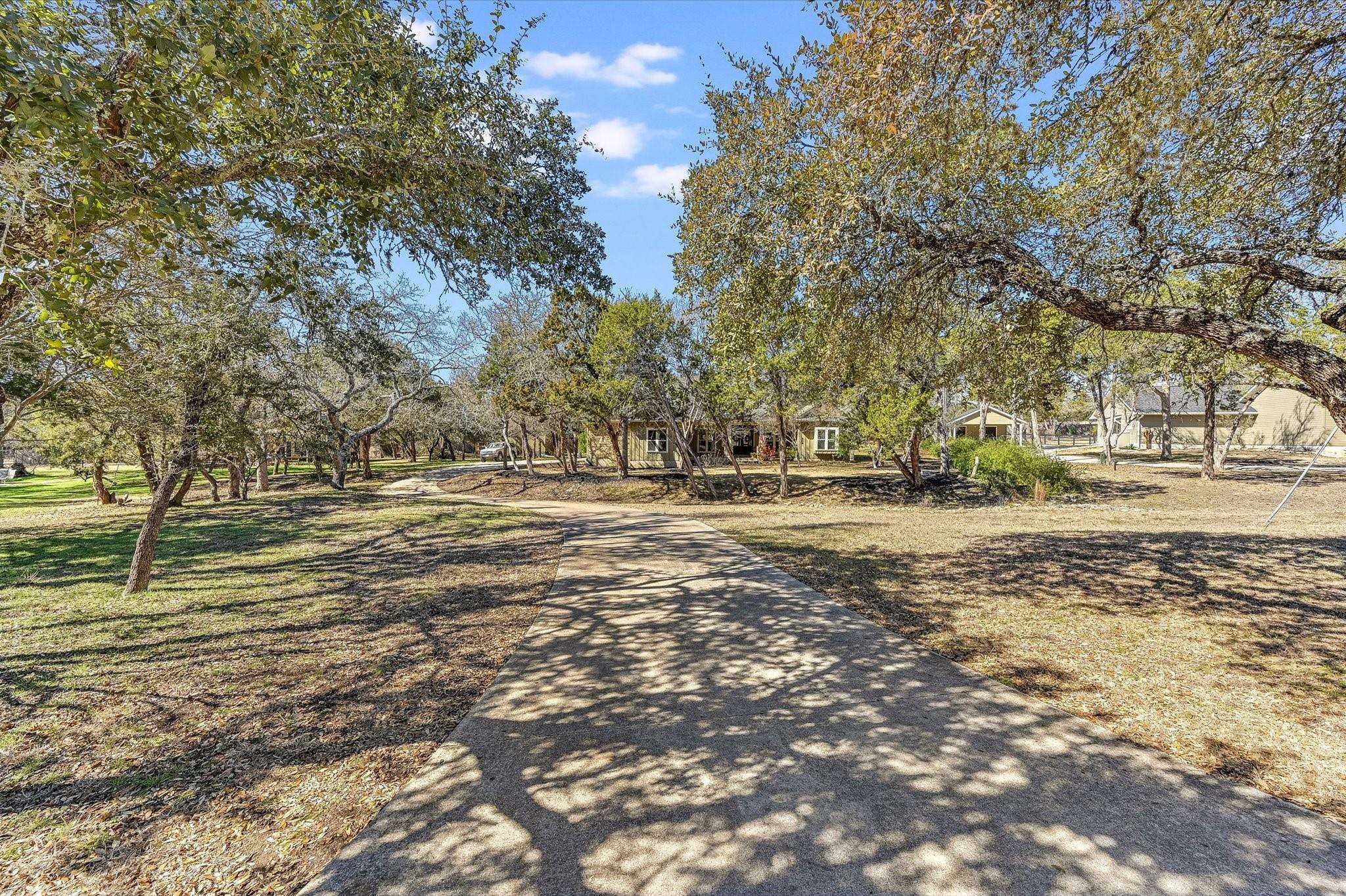 Wimberley, TX 78676,111 W View DR