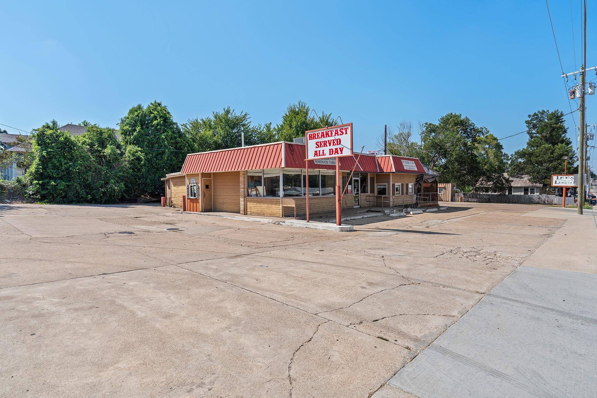 Rockdale, TX 76567,313 W Cameron Ave