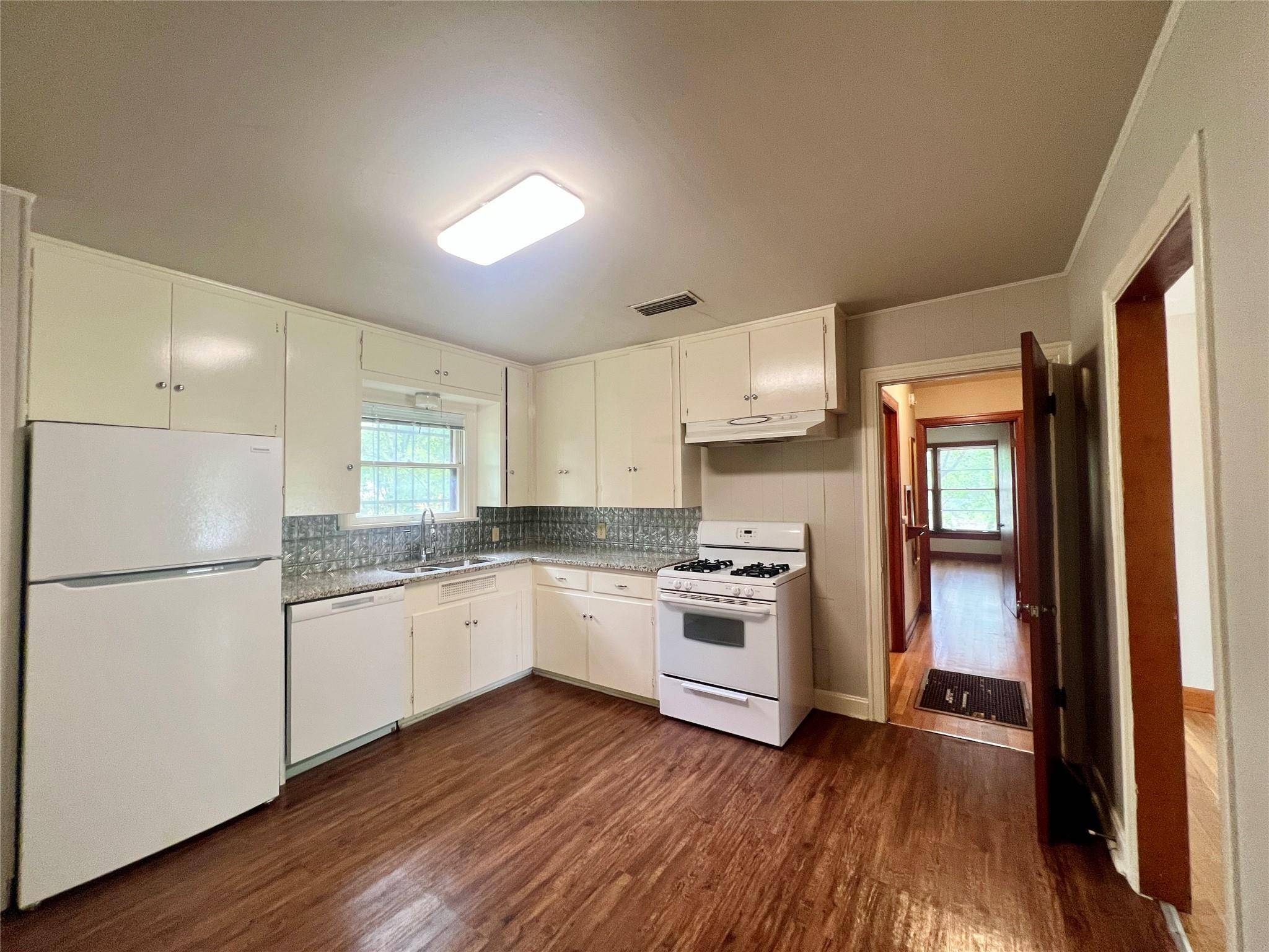 Austin, TX 78722,1808 E 38 1/2 ST