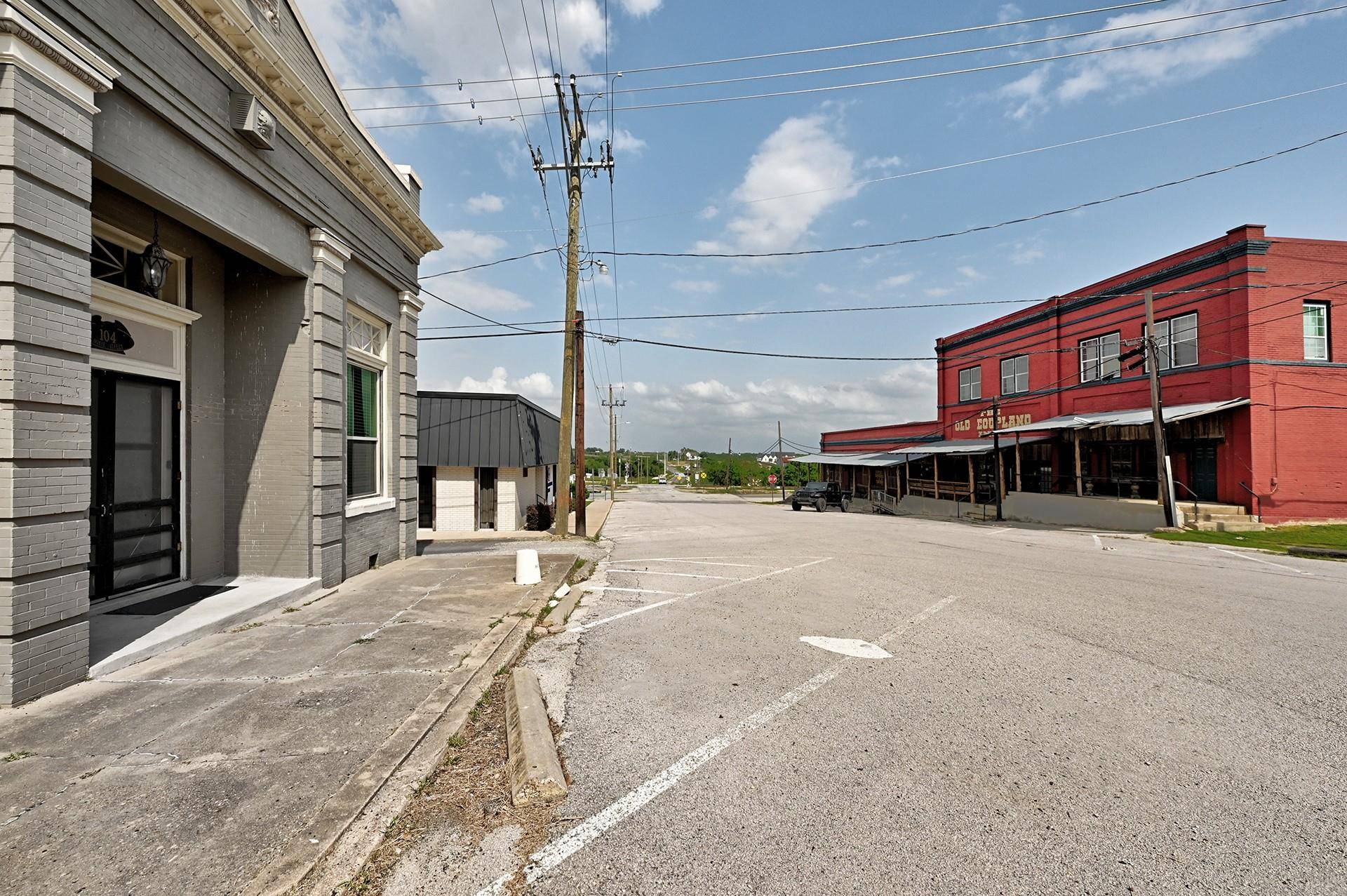 Coupland, TX 78615,104 Hoxie ST