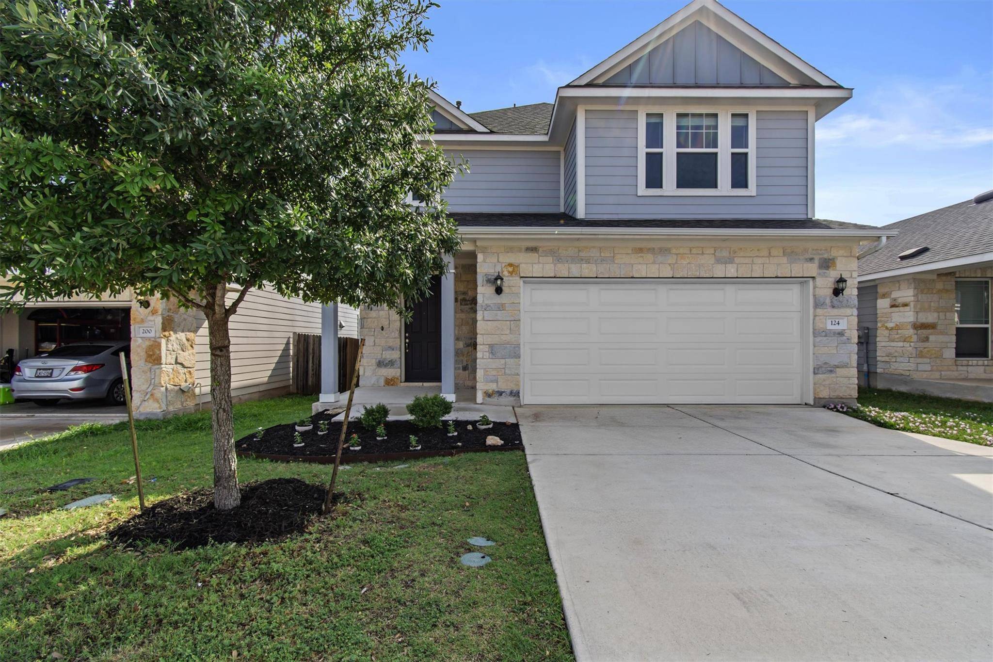 Georgetown, TX 78628,124 Oakstone DR