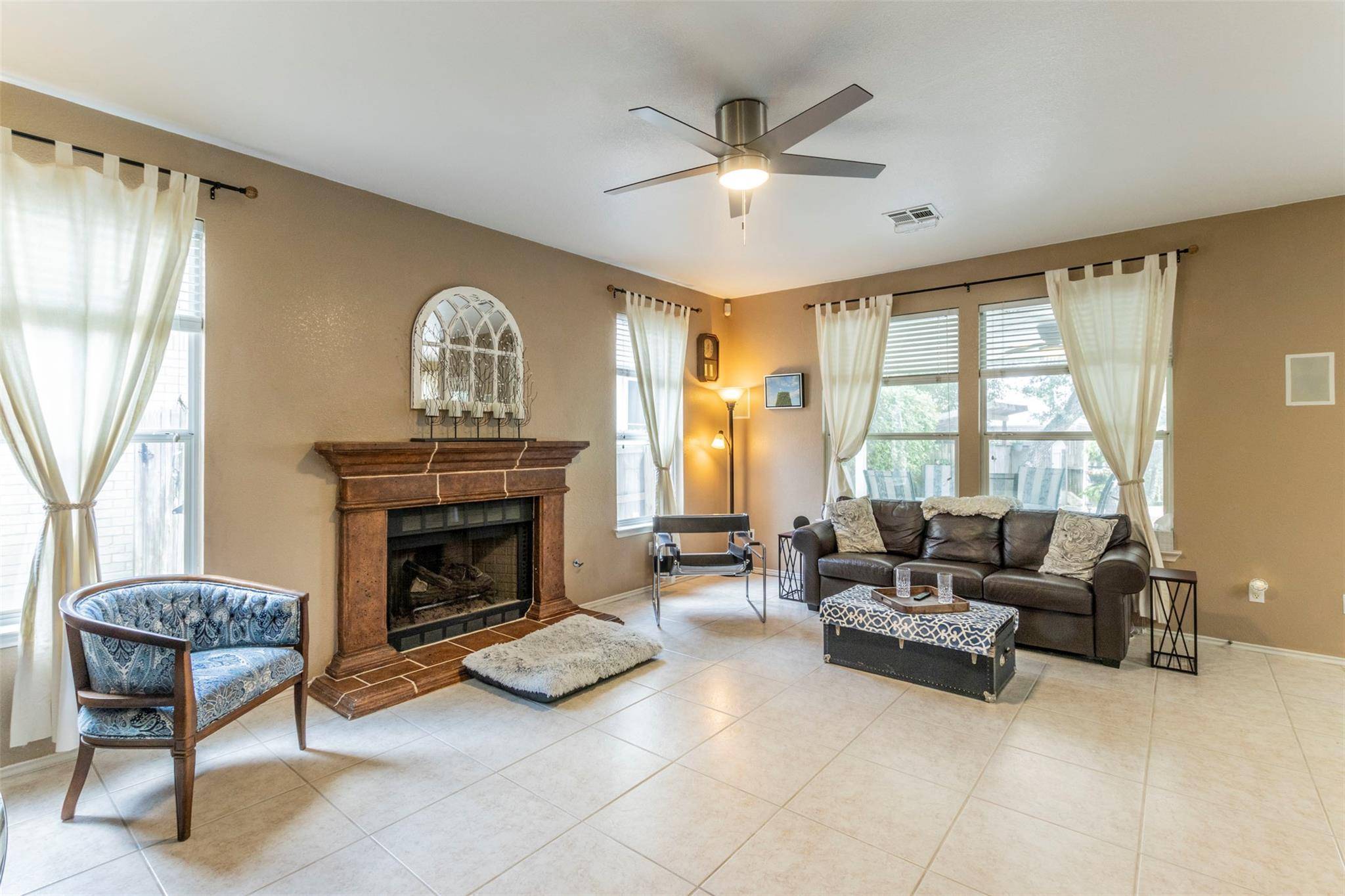 Austin, TX 78729,8125 Luling LN