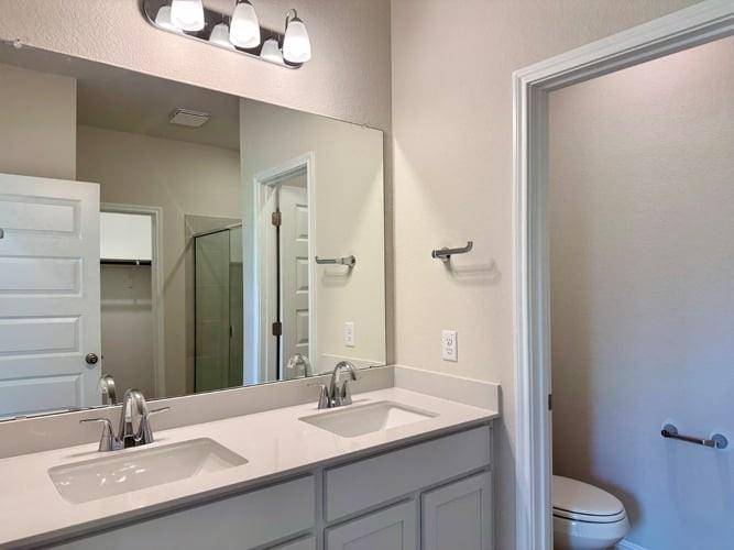Elgin, TX 78621,236 Hidalgo LN