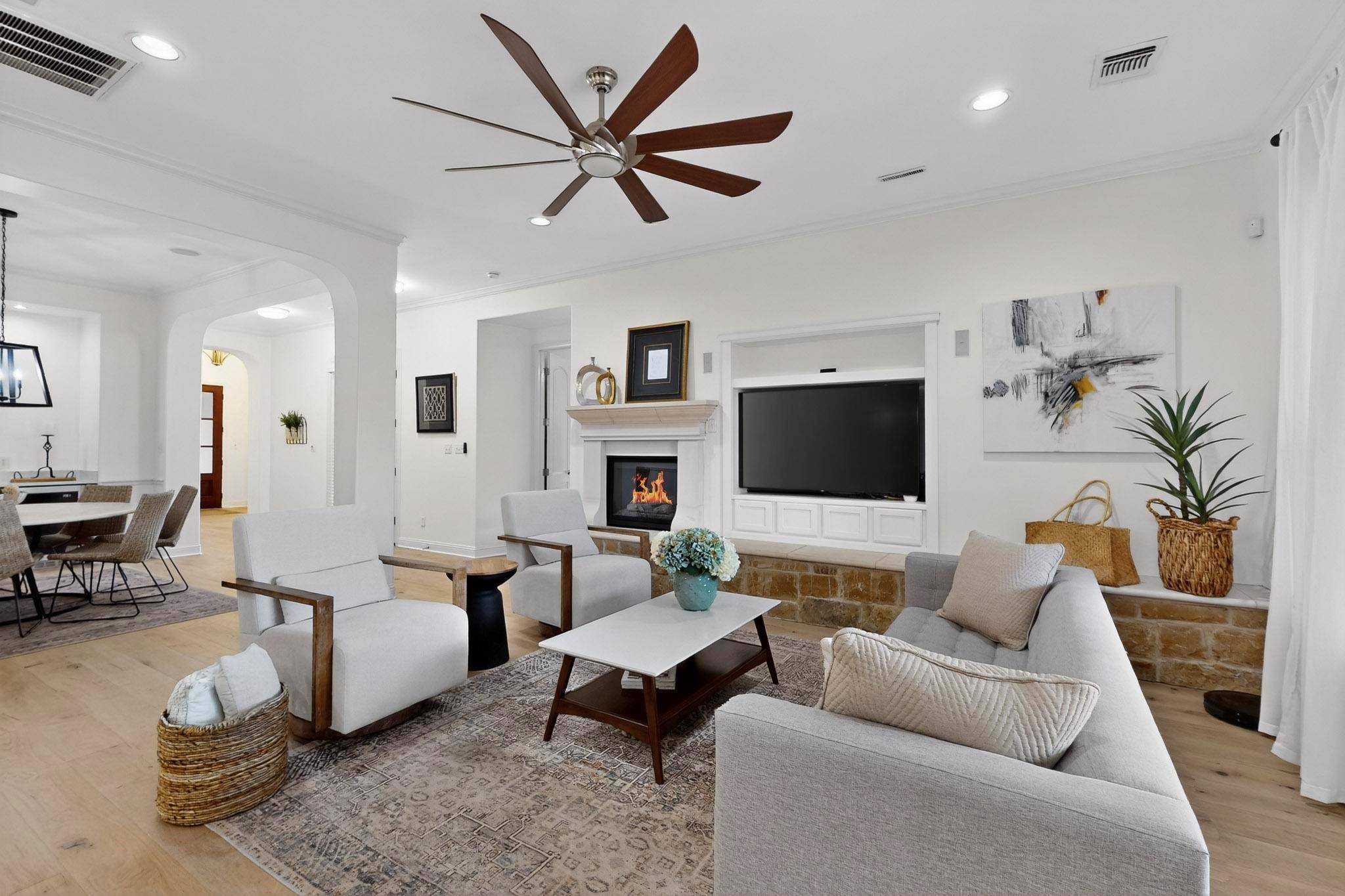 Lakeway, TX 78738,102 Kildrummy LN