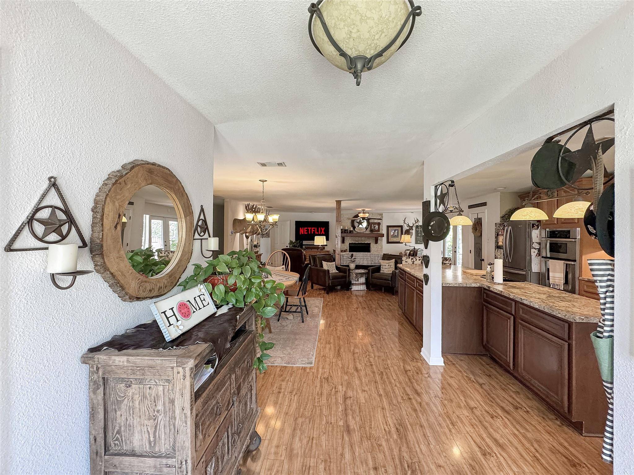 Canyon Lake, TX 78133,729 Trail Crest DR