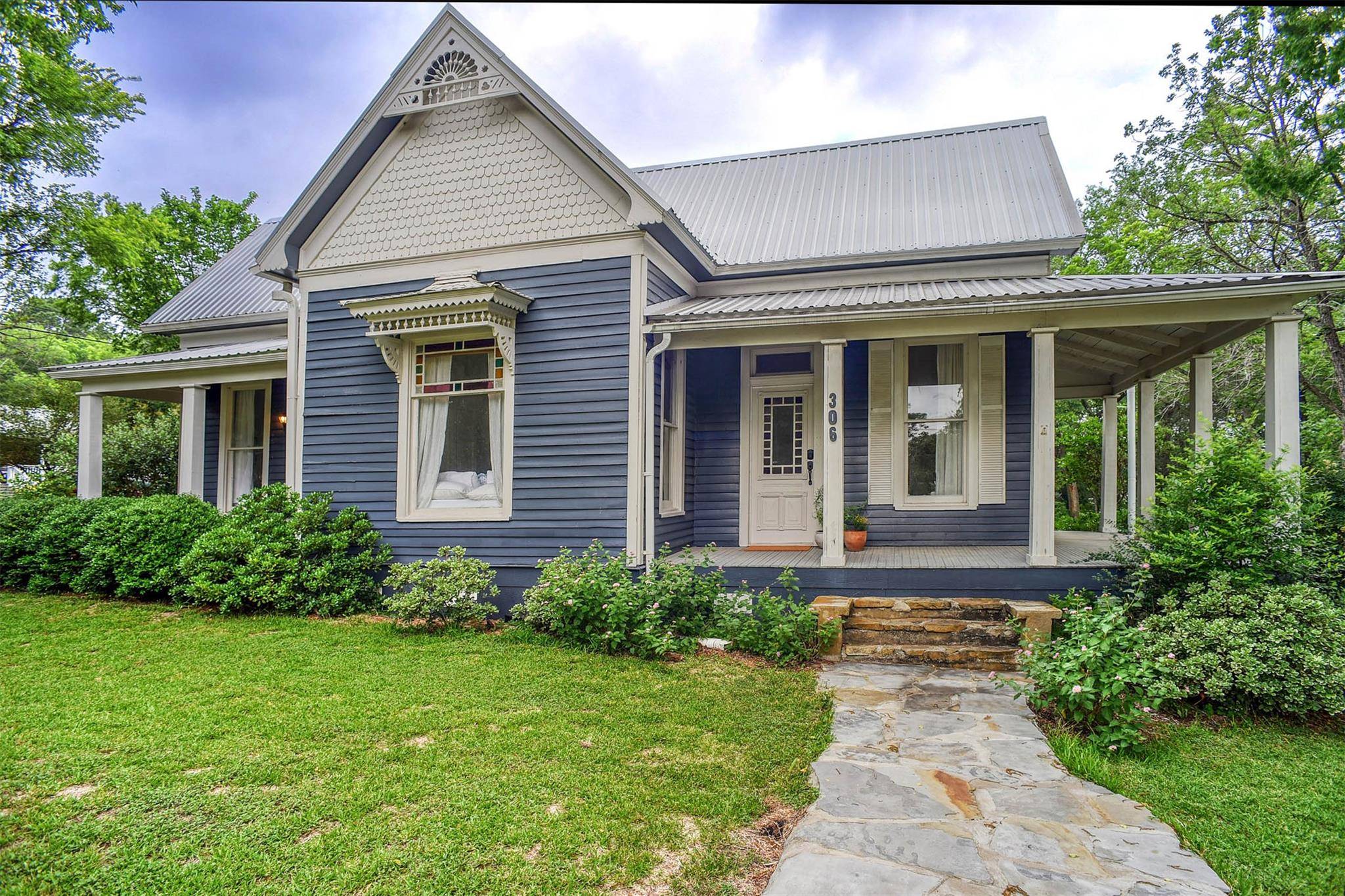Smithville, TX 78957,306 5th Ave