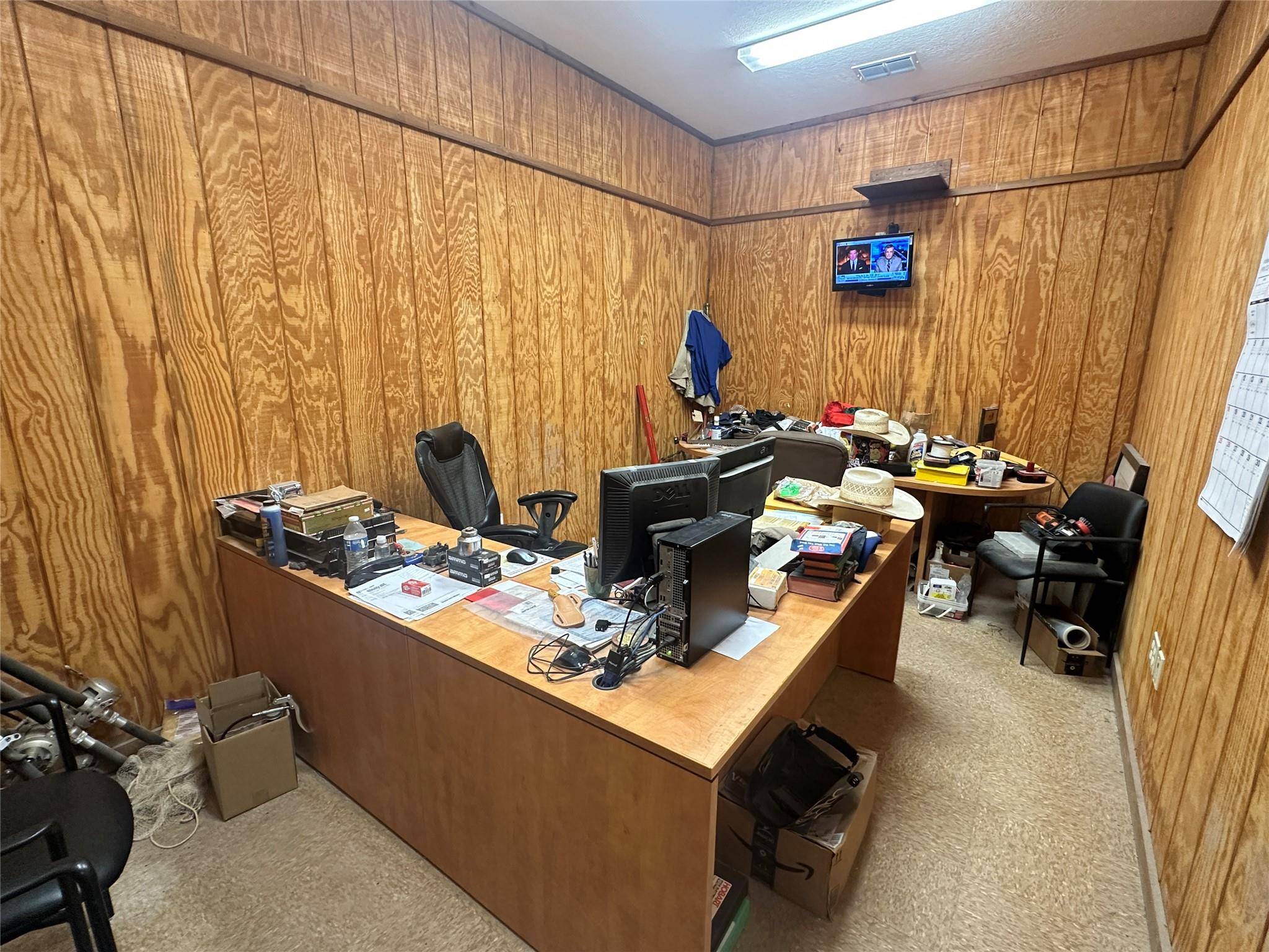 Flatonia, TX 78941,1426 Slaughter House RD