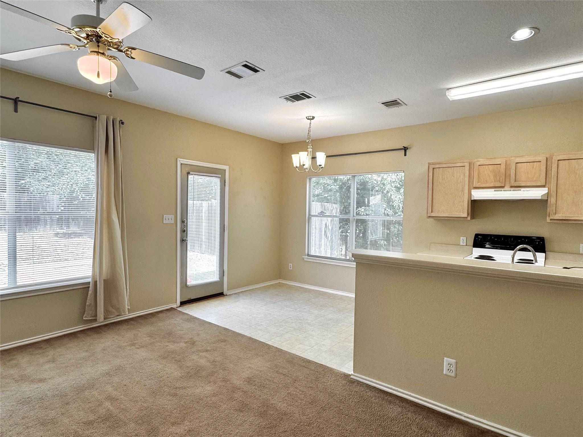 Austin, TX 78745,6708 Cannonleague DR #B