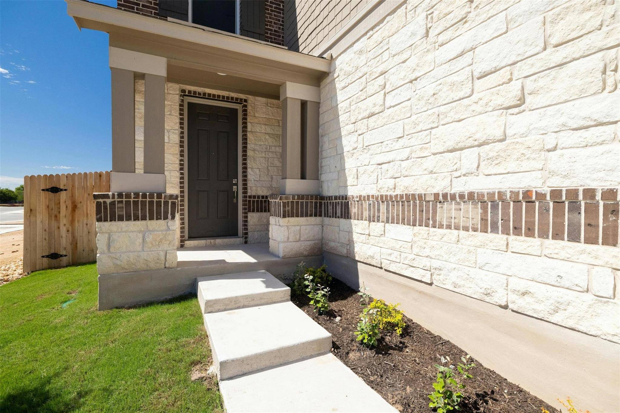 Pflugerville, TX 78660,517 Saint Cindys WAY