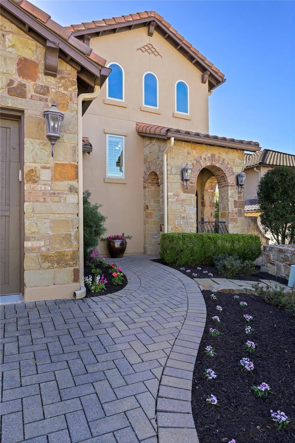 Austin, TX 78746,4501 Westlake DR #12