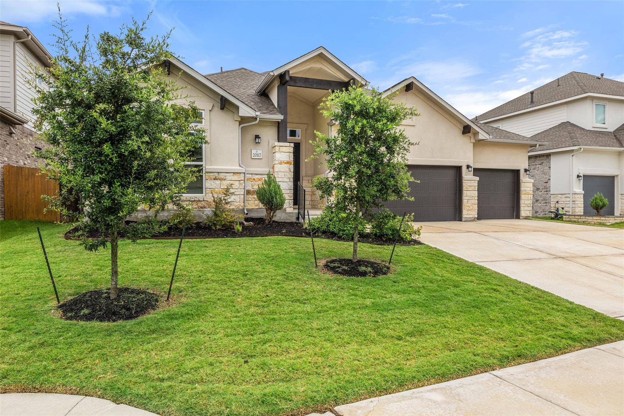 Pflugerville, TX 78660,20117 Talon Grasp TRL