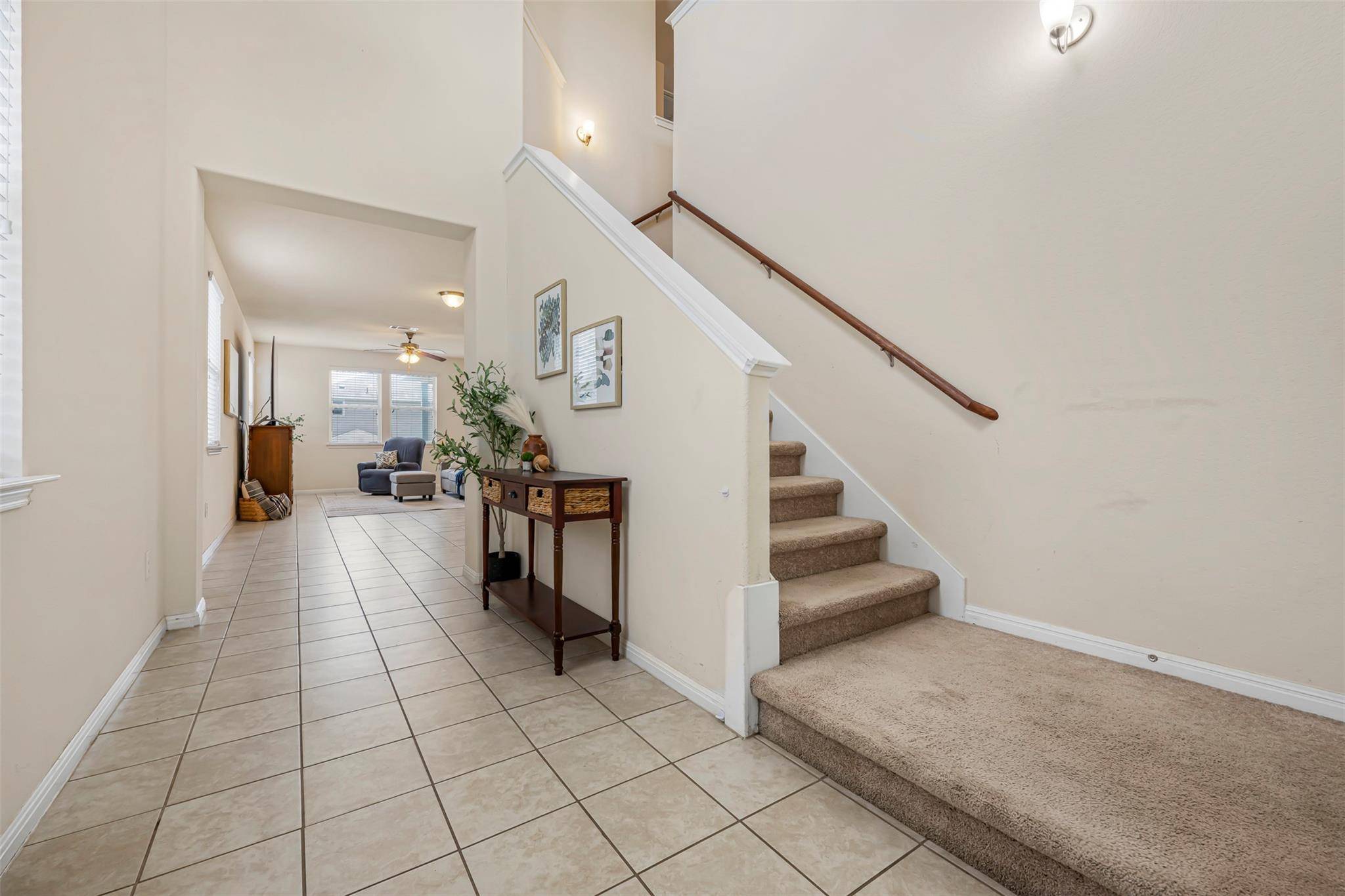 Buda, TX 78610,221 Pearl WAY