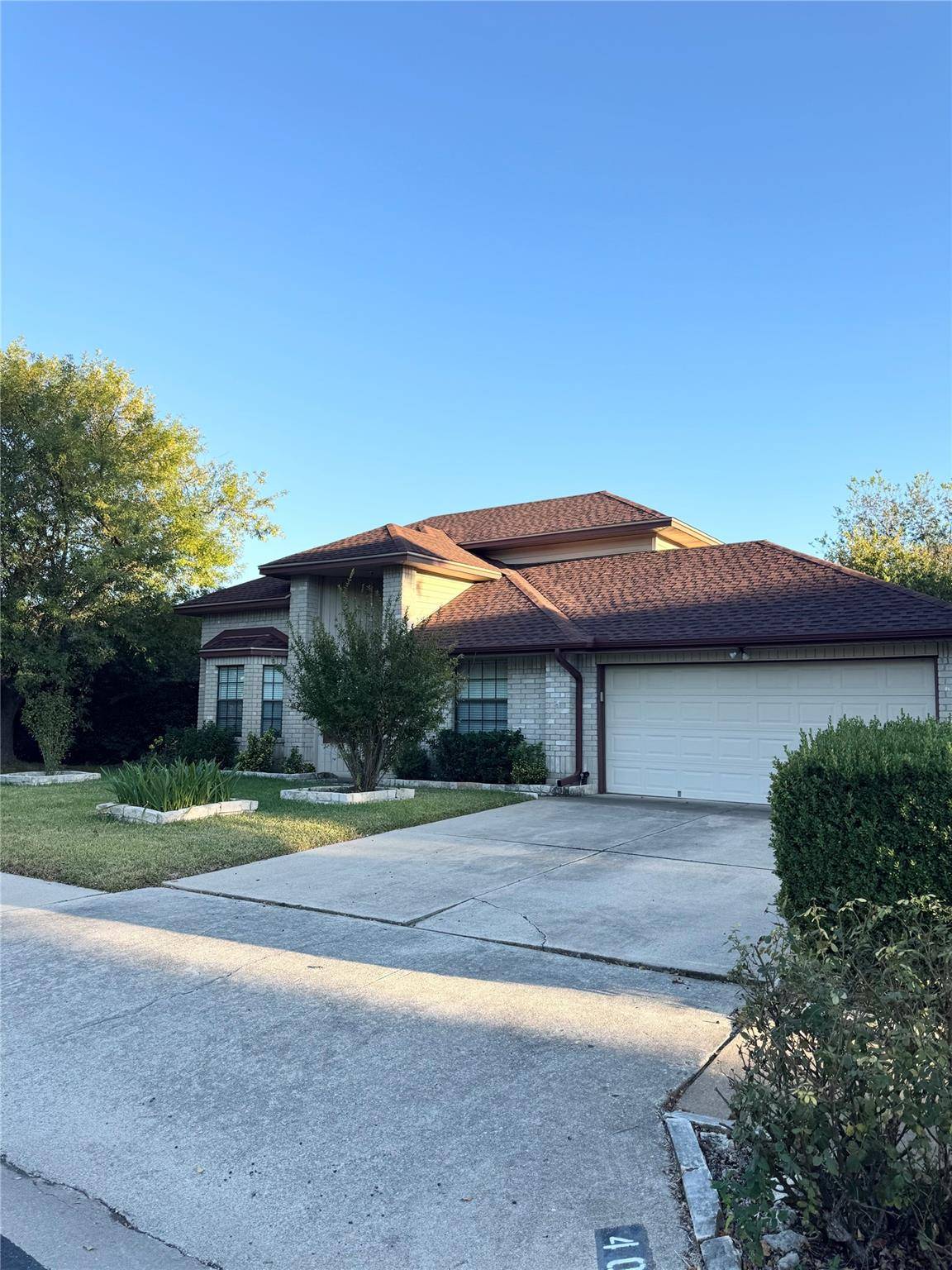 Leander, TX 78641,406 Beverly LN