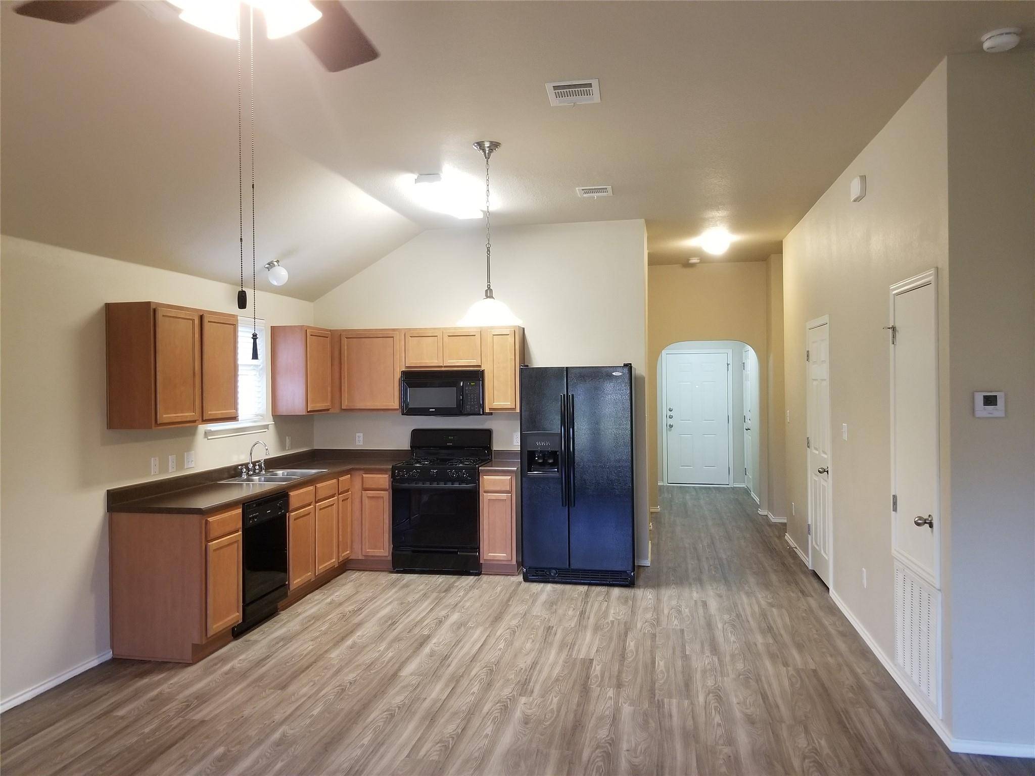 Kyle, TX 78640,1276 Twin CV