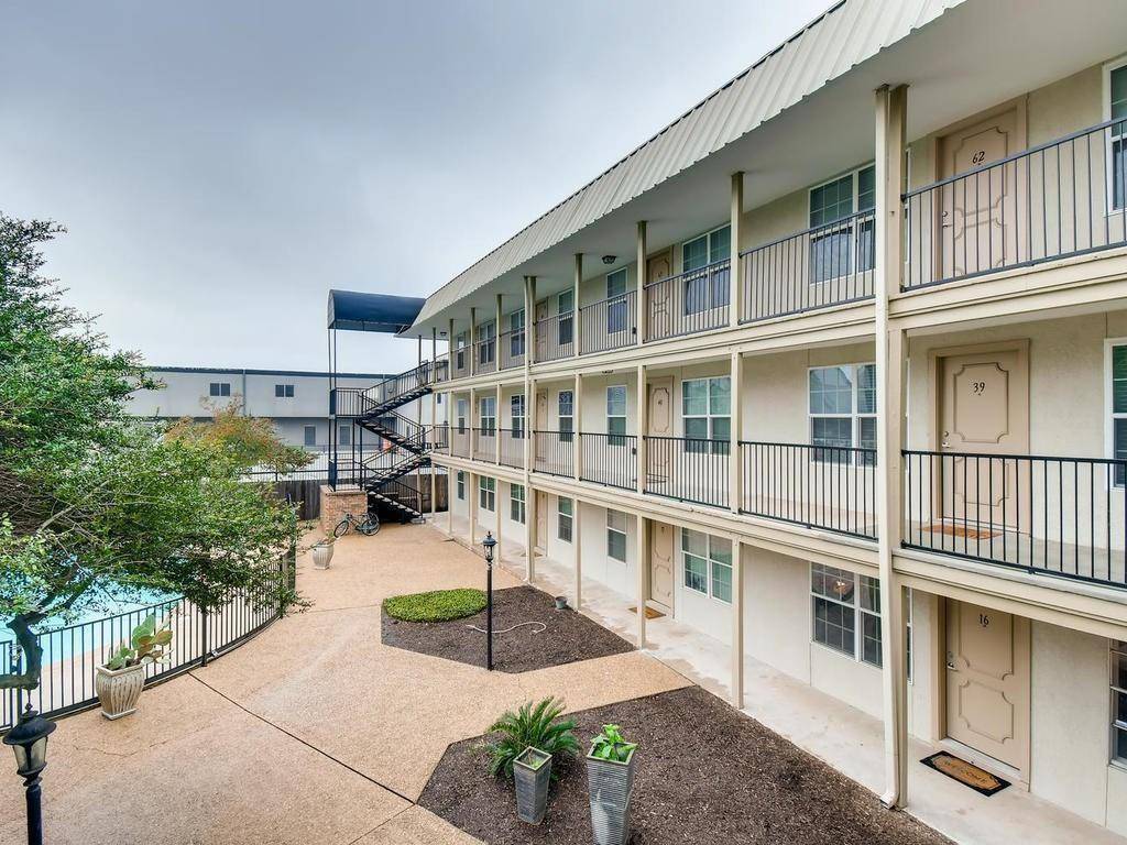 Austin, TX 78705,910 Duncan LN #52