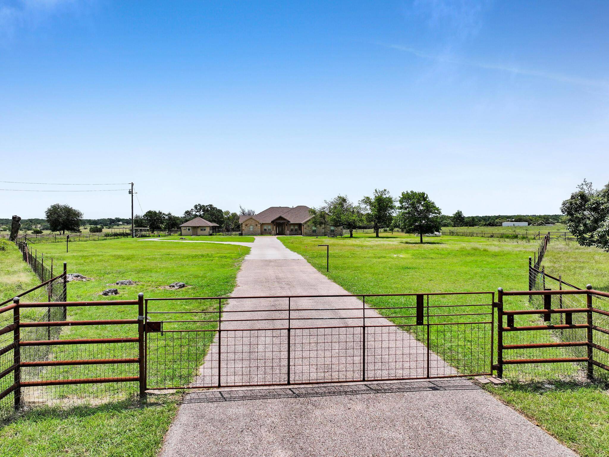 Bertram, TX 78605,301 CR 253