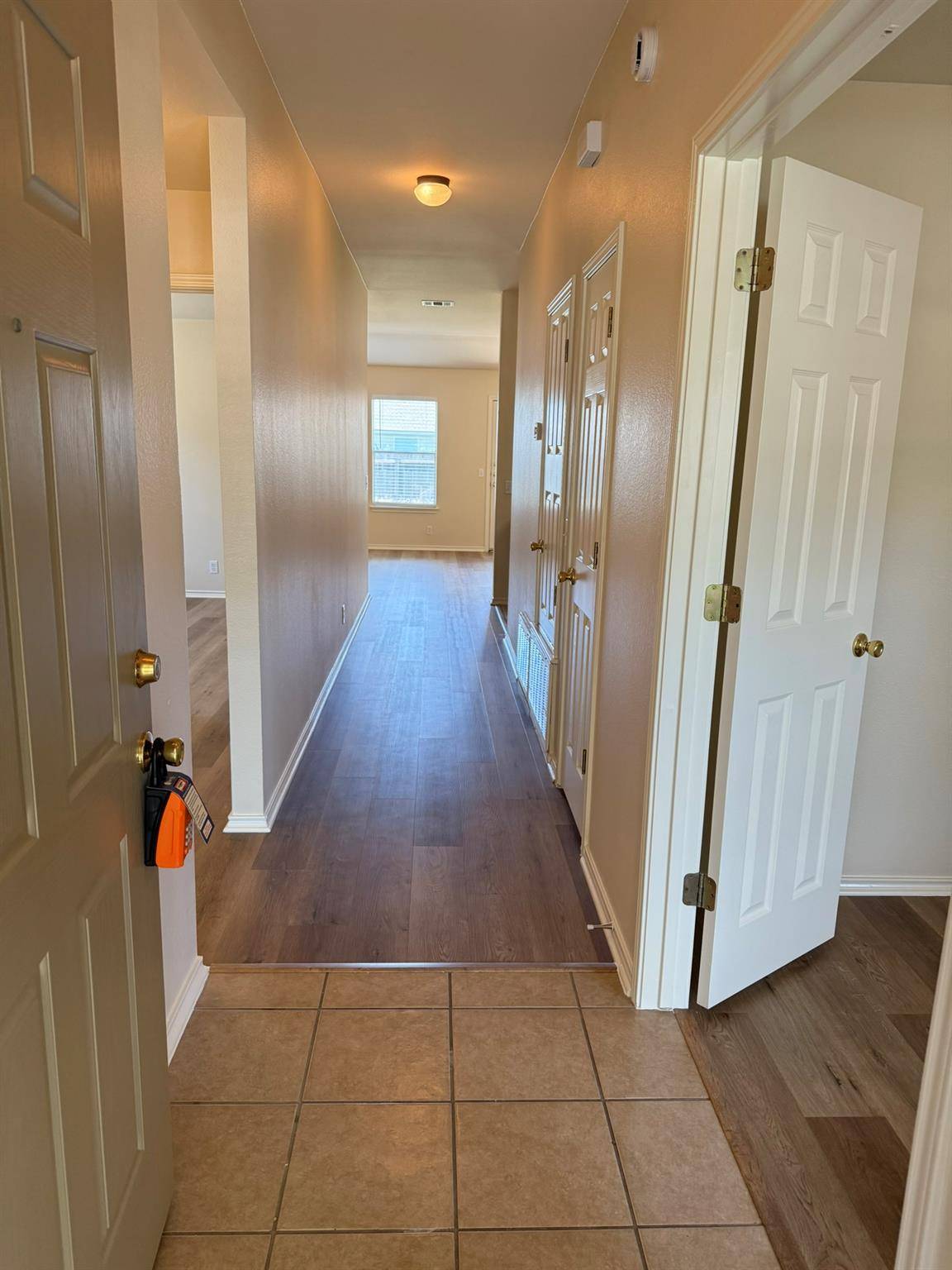Pflugerville, TX 78660,909 Dover Castle LN