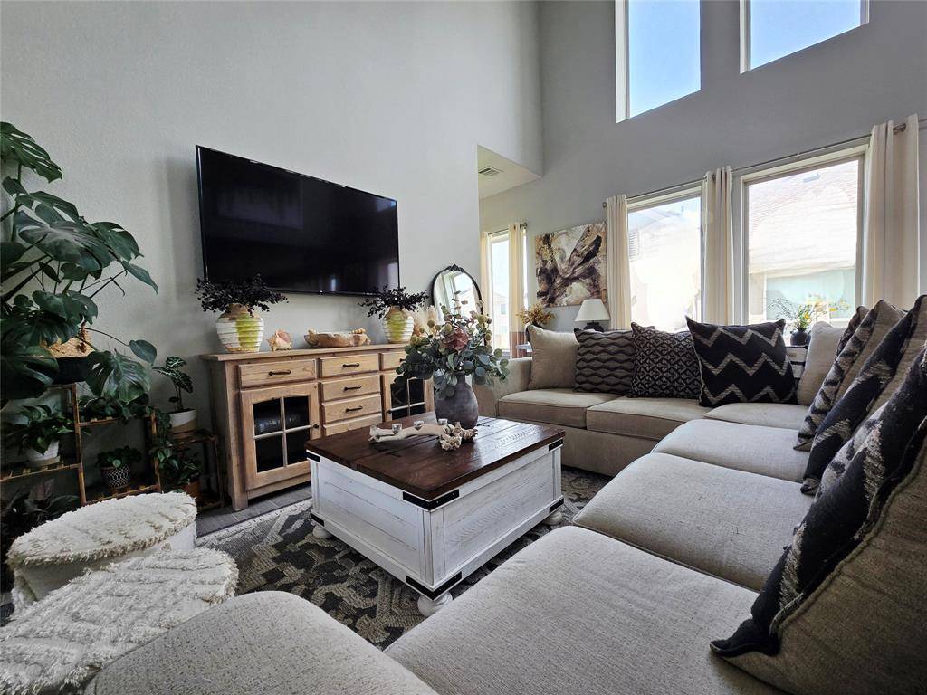 Liberty Hill, TX 78642,242 Freeman Loop