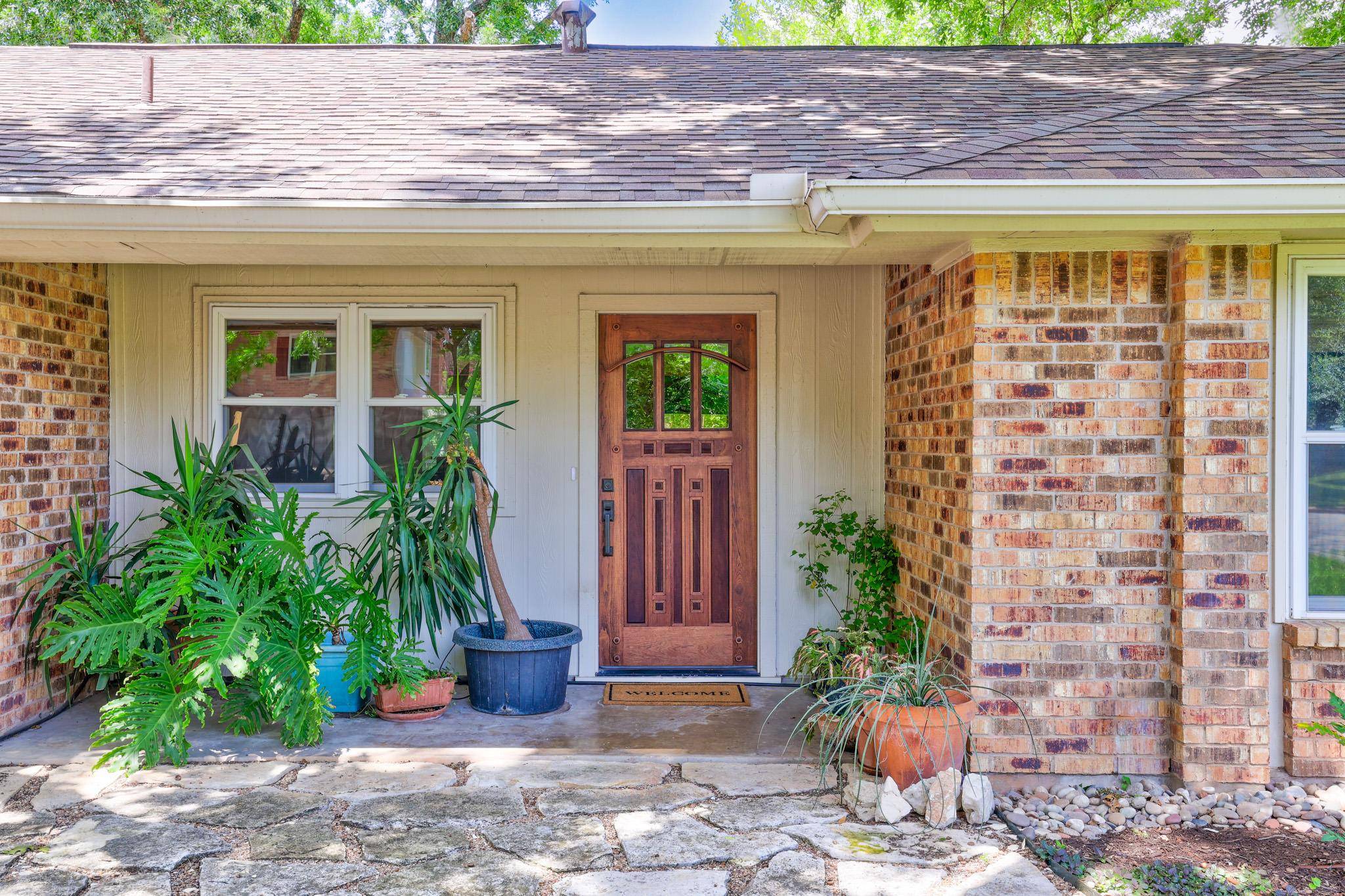 Pflugerville, TX 78660,502 Parkview DR