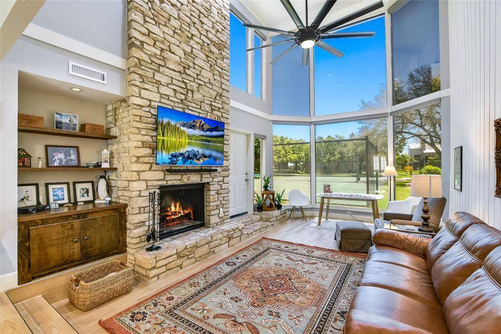 Lakeway, TX 78738,118 World Of Tennis SQ #120B