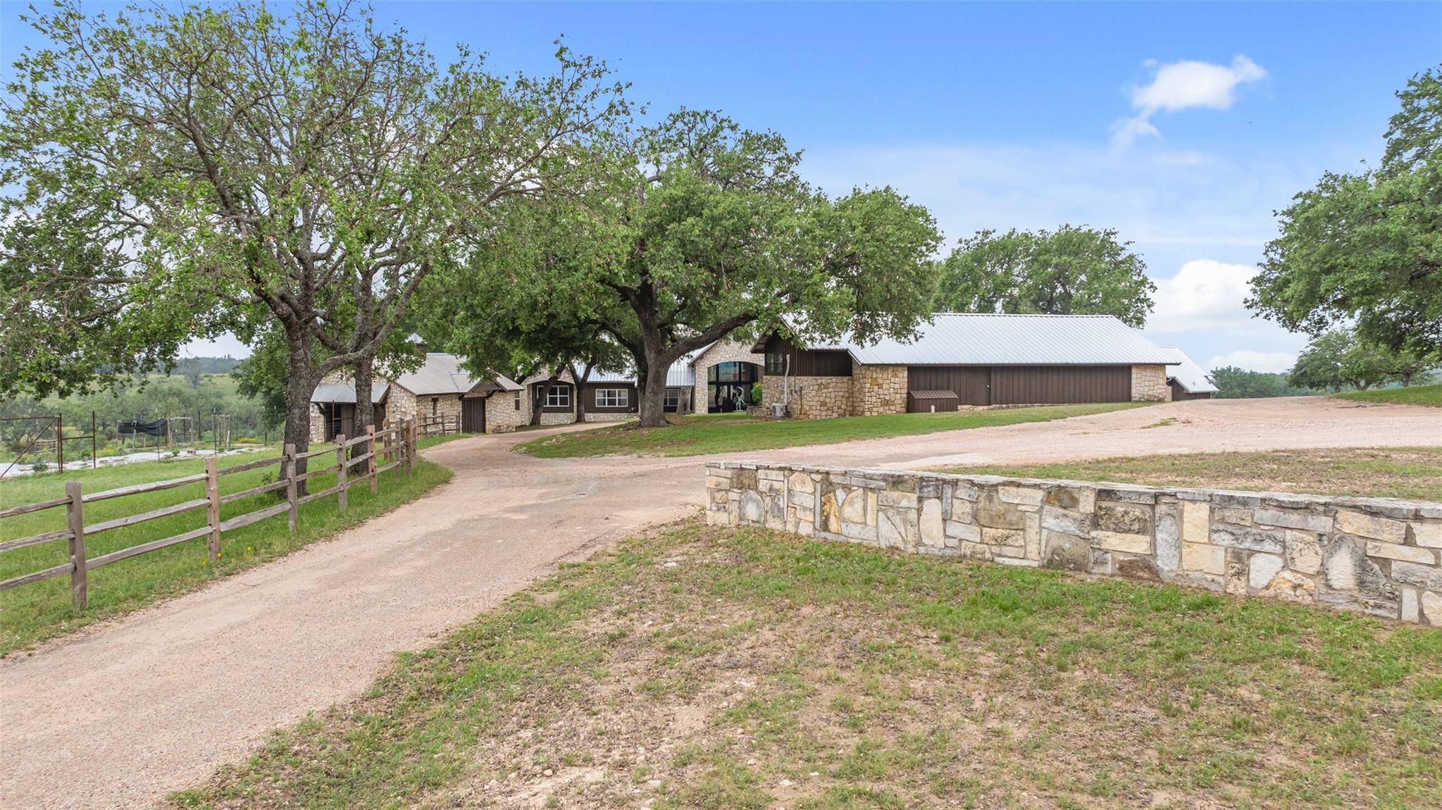 Marble Falls, TX 78654,219 County Road 343