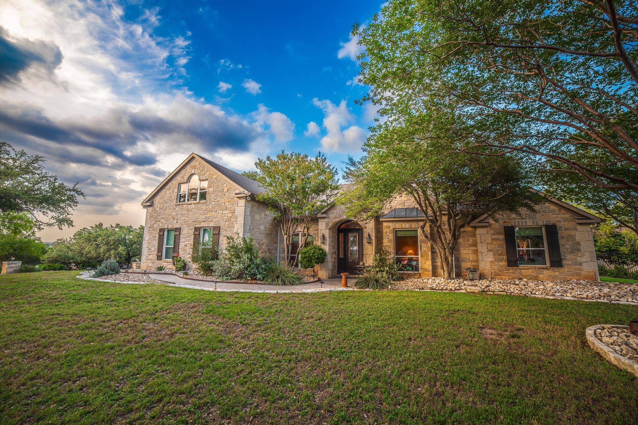 Spicewood, TX 78669,700 Wesley Ridge DR