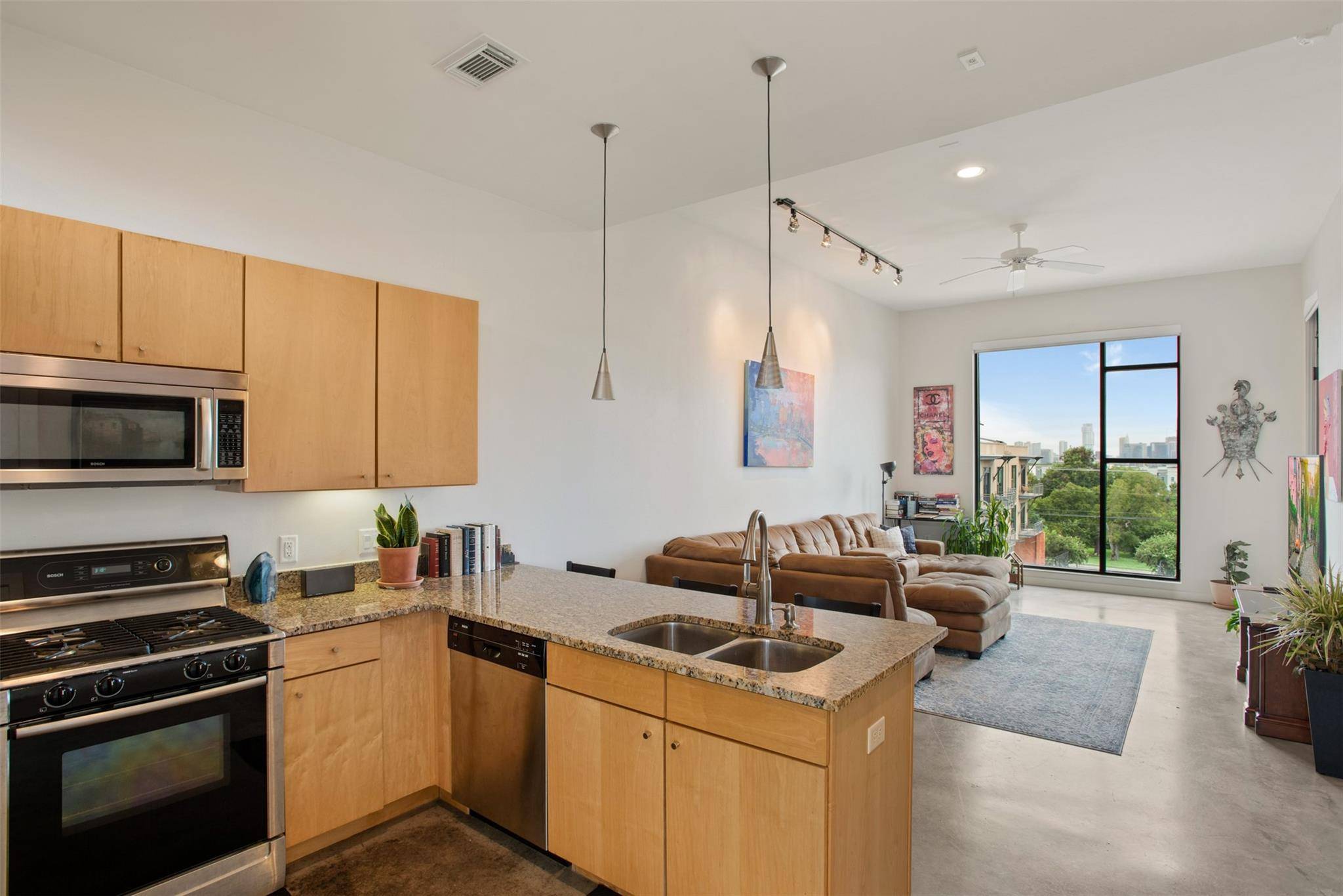 Austin, TX 78704,2525 S Lamar #309