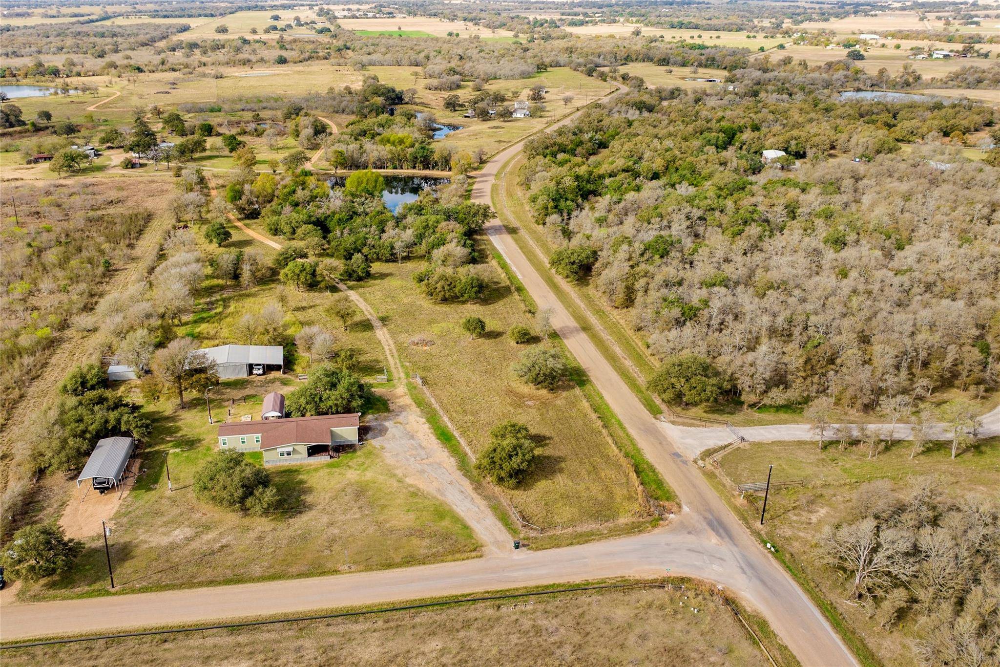 Giddings, TX 78942,1671 County Road 101