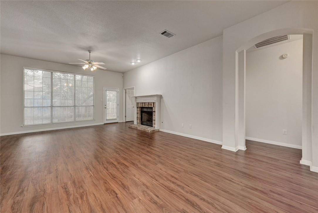 Austin, TX 78749,8516 Dunsmere DR