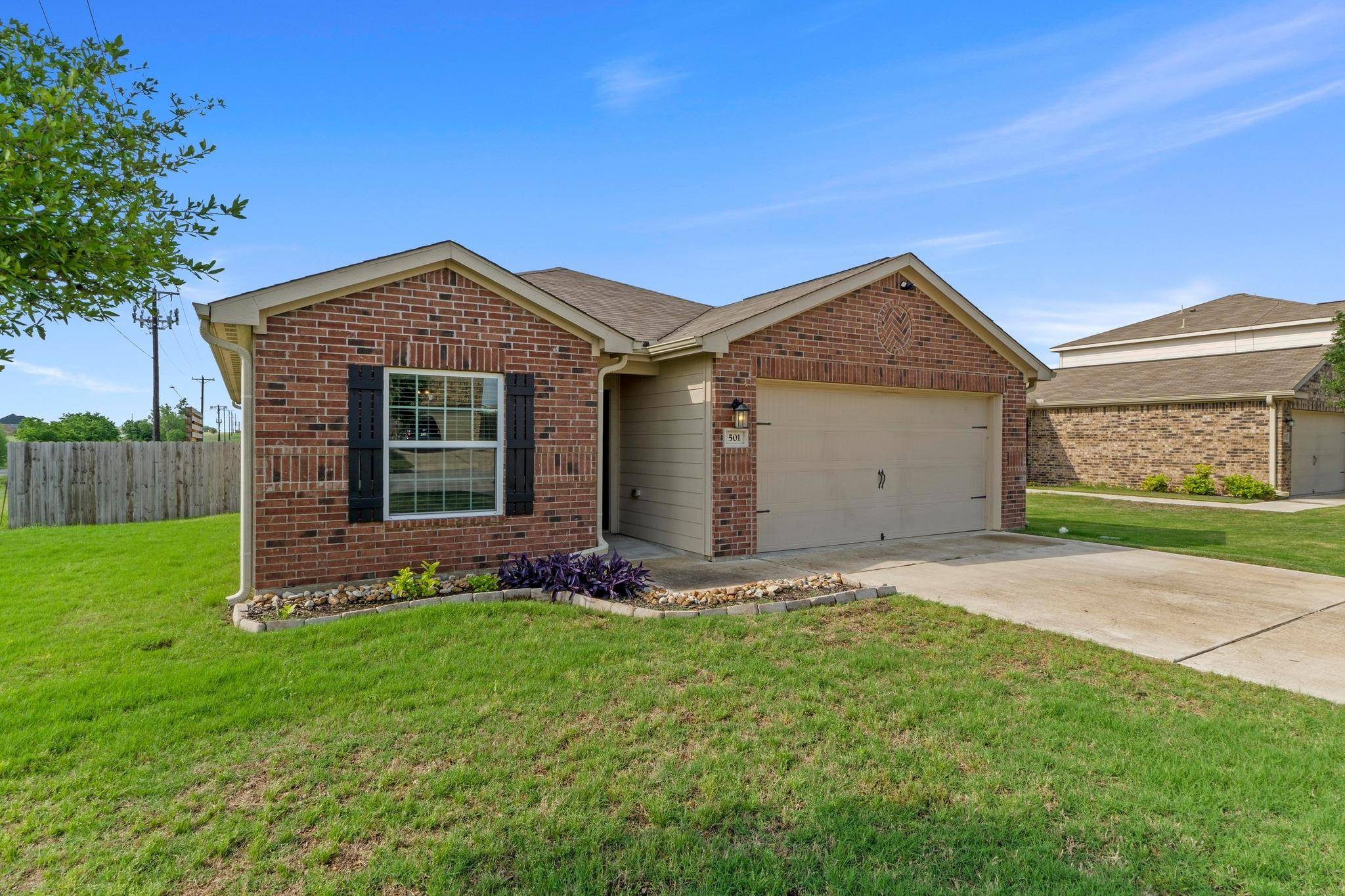 Jarrell, TX 76537,501 Cleary LN