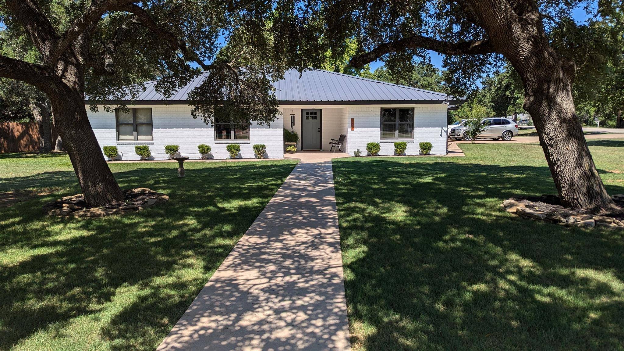 Bertram, TX 78605,100 Robin LN