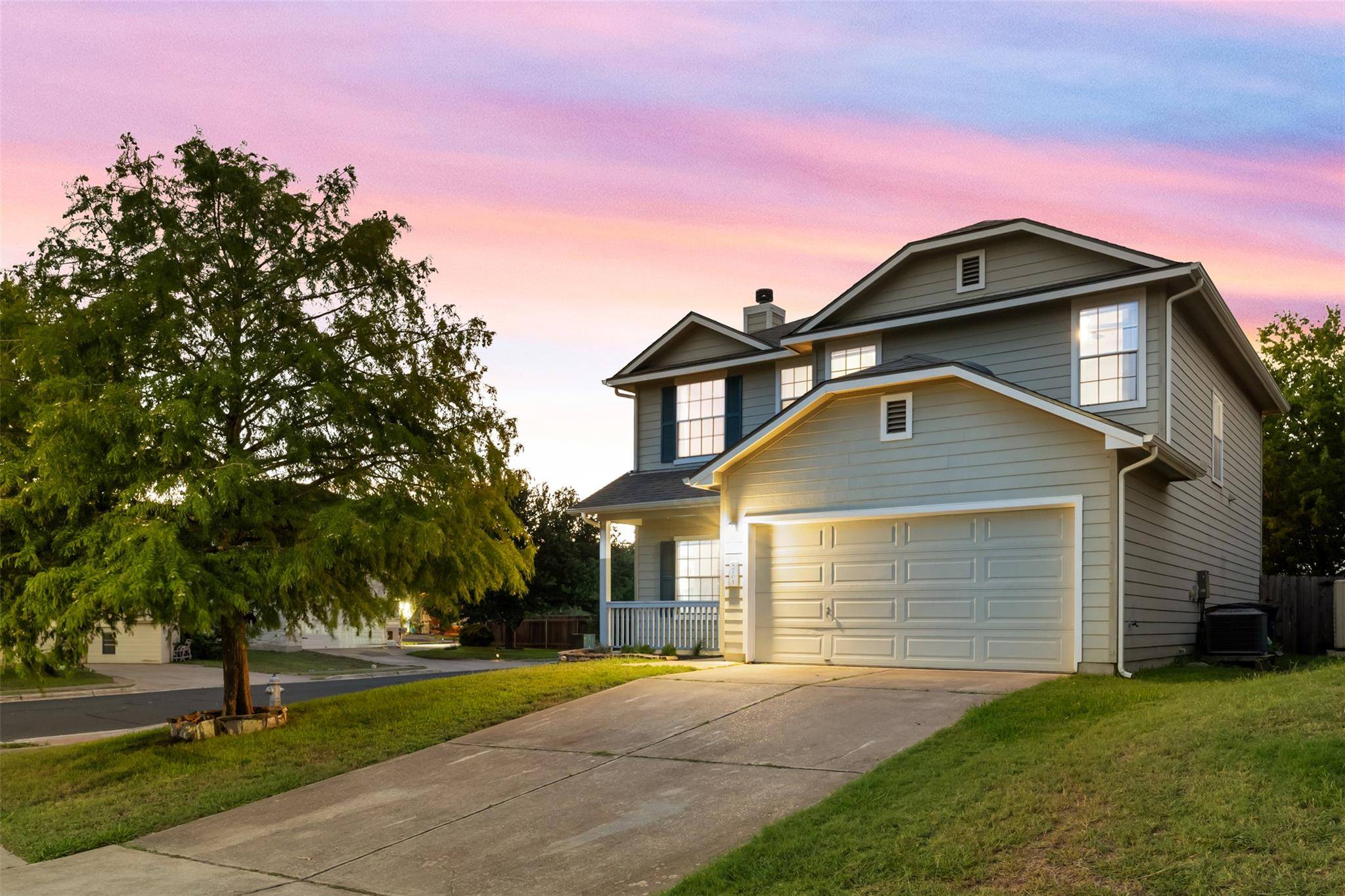 Austin, TX 78744,8701 Meridian Oak LN