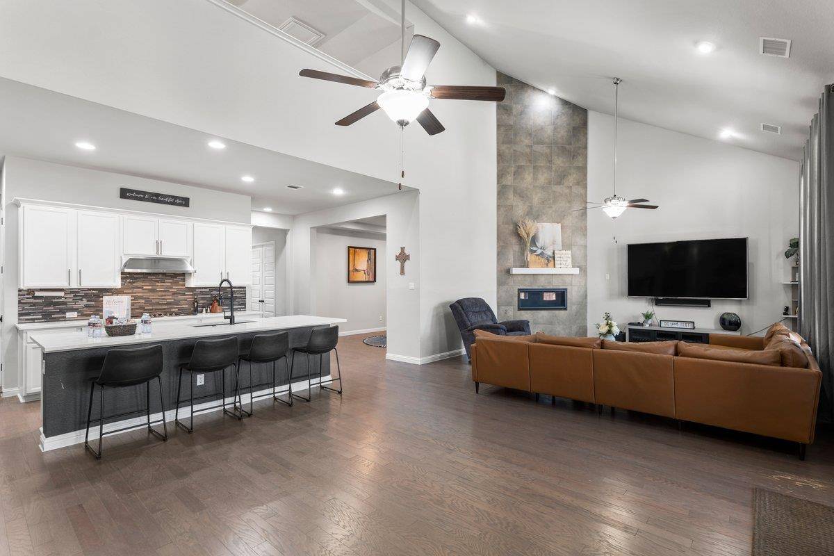 Pflugerville, TX 78660,4212 Dutchman DR NW