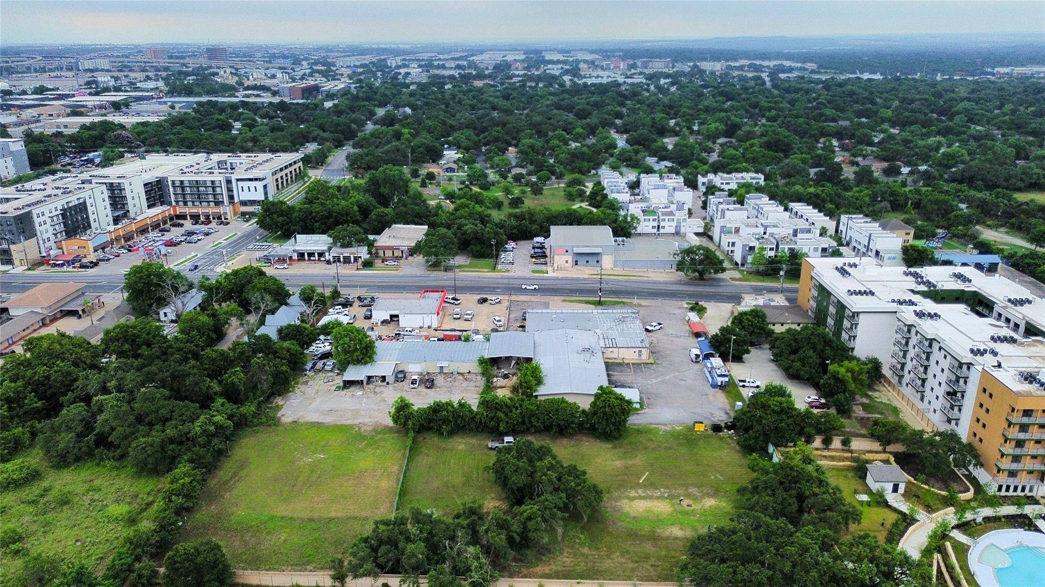 Austin, TX 78745,4712 S Congress Ave